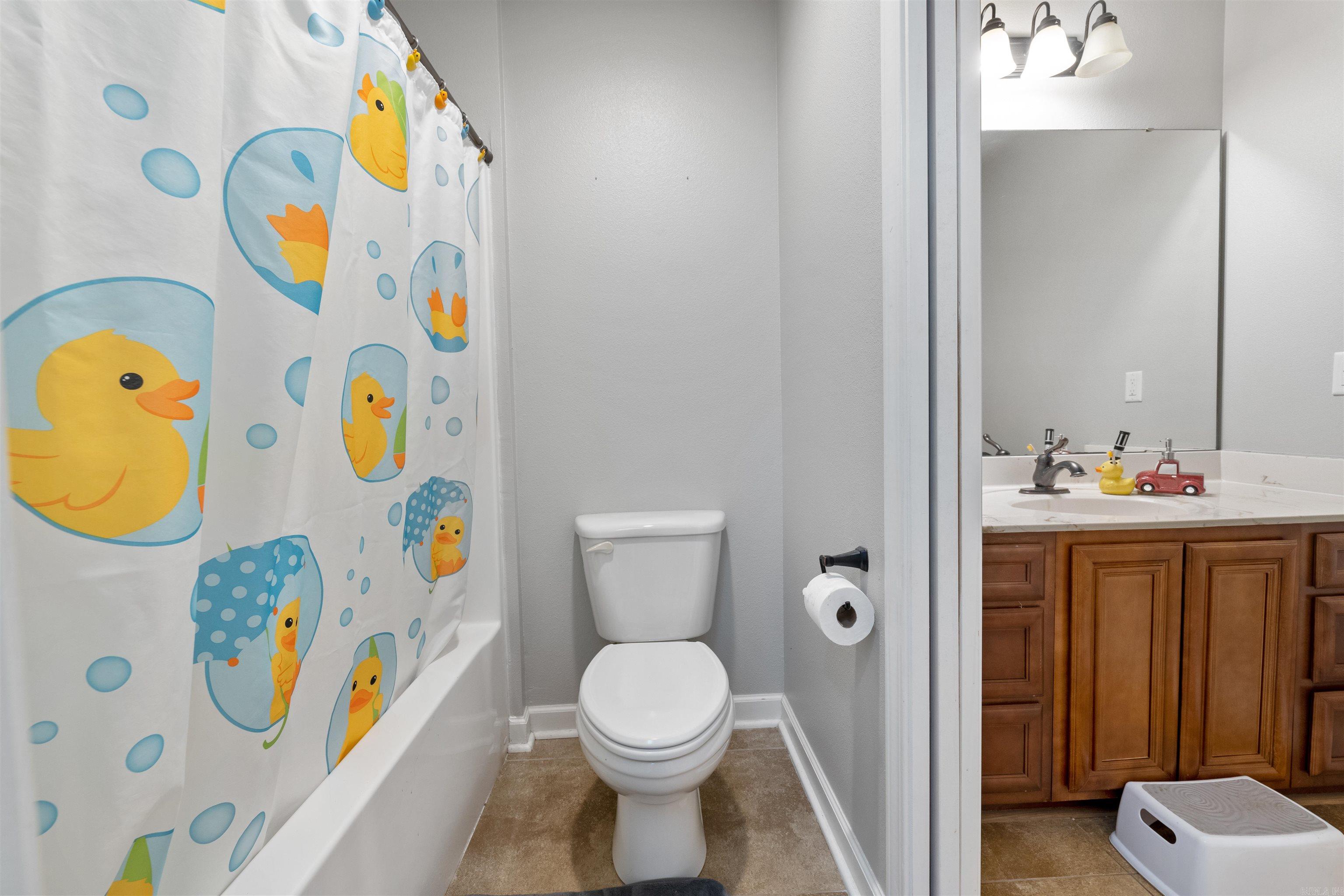 HURRICANE LAKE ESTATES QUAIL VAL - Residential