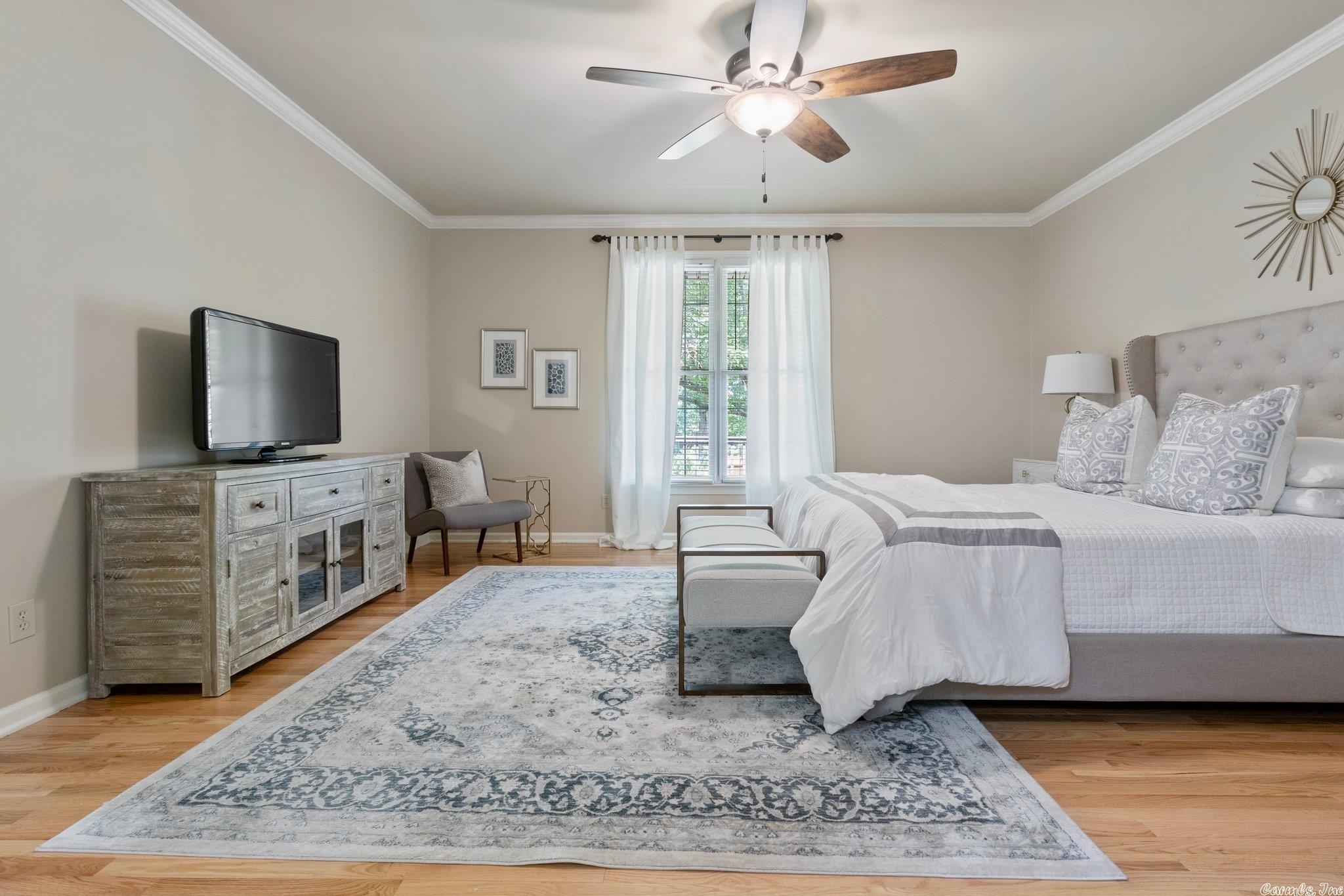 CHENAL VALLEY FONTENAY CIRCLE - Residential