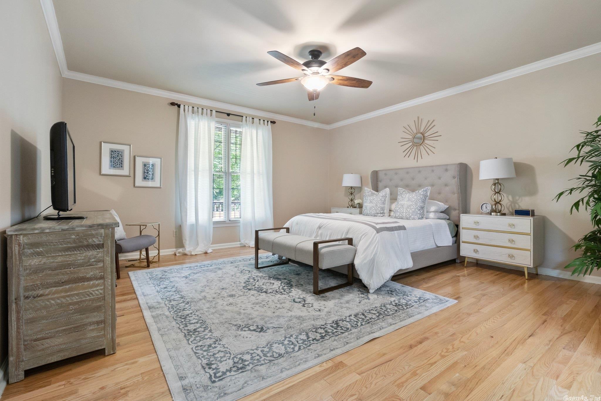 CHENAL VALLEY FONTENAY CIRCLE - Residential