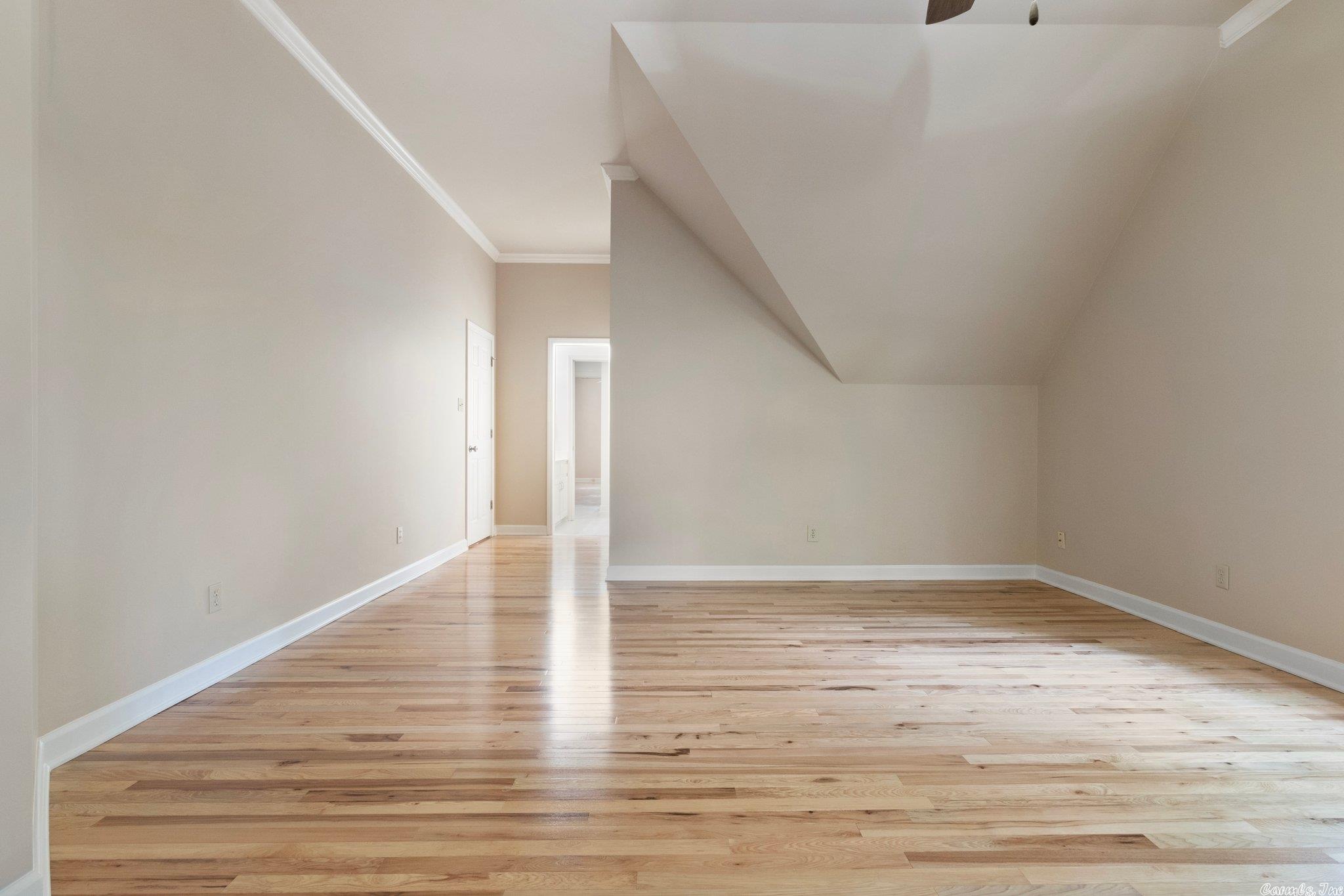 CHENAL VALLEY FONTENAY CIRCLE - Residential