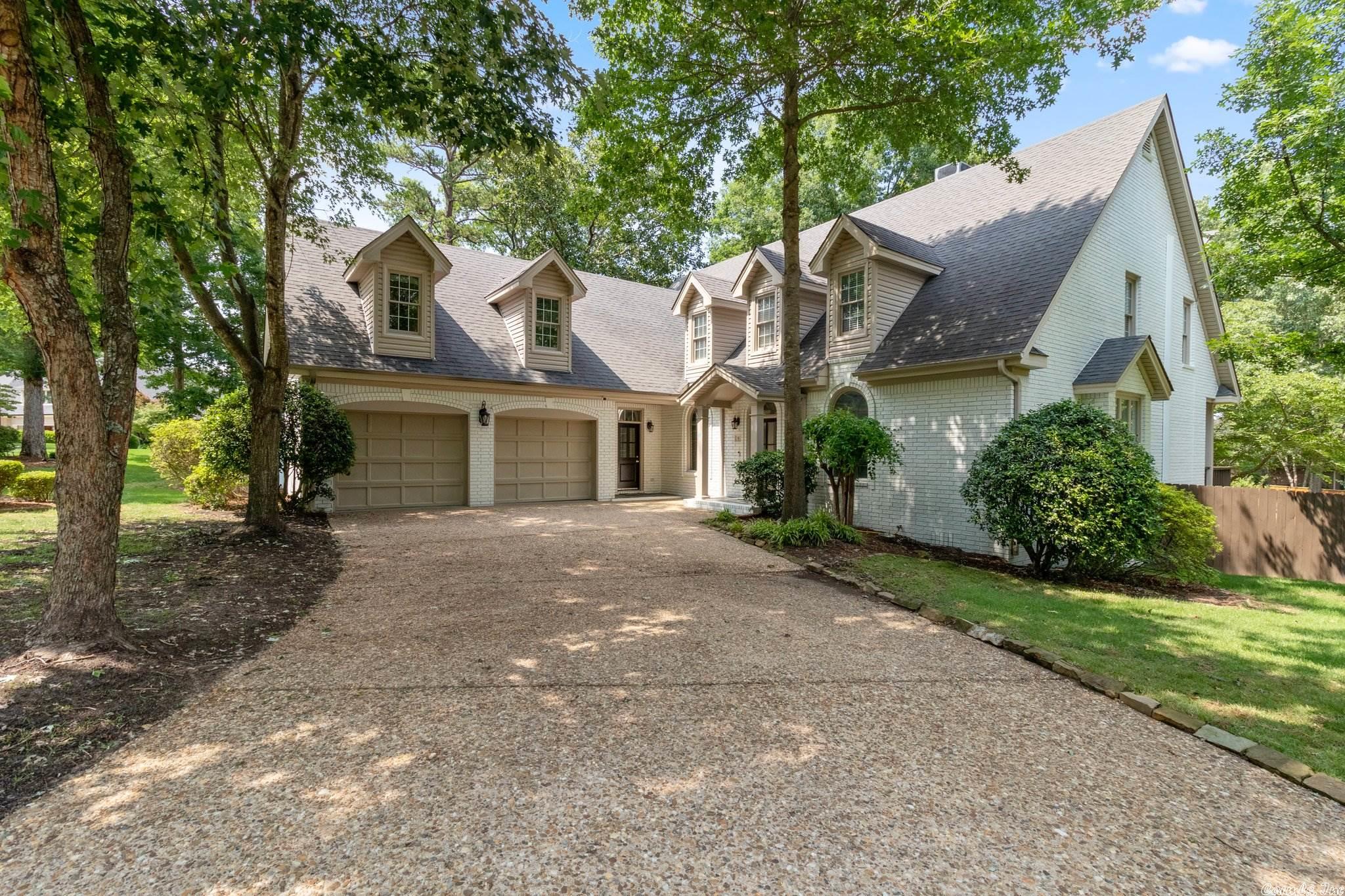 CHENAL VALLEY FONTENAY CIRCLE - Residential