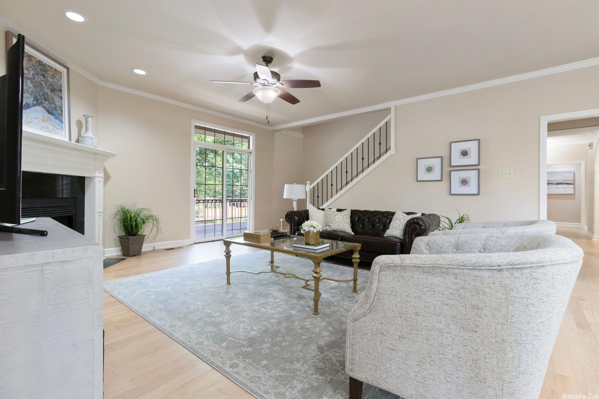 CHENAL VALLEY FONTENAY CIRCLE - Residential