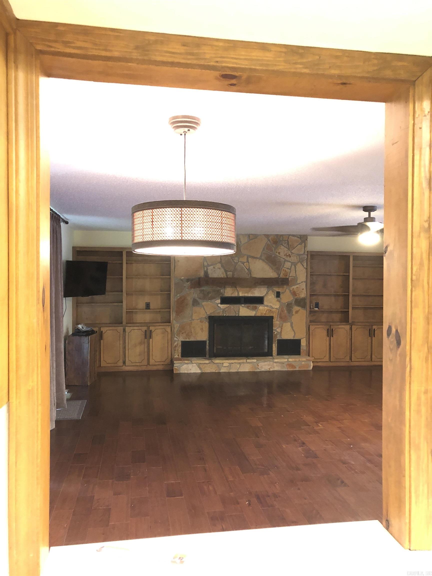 Mountain Ranch - Residential