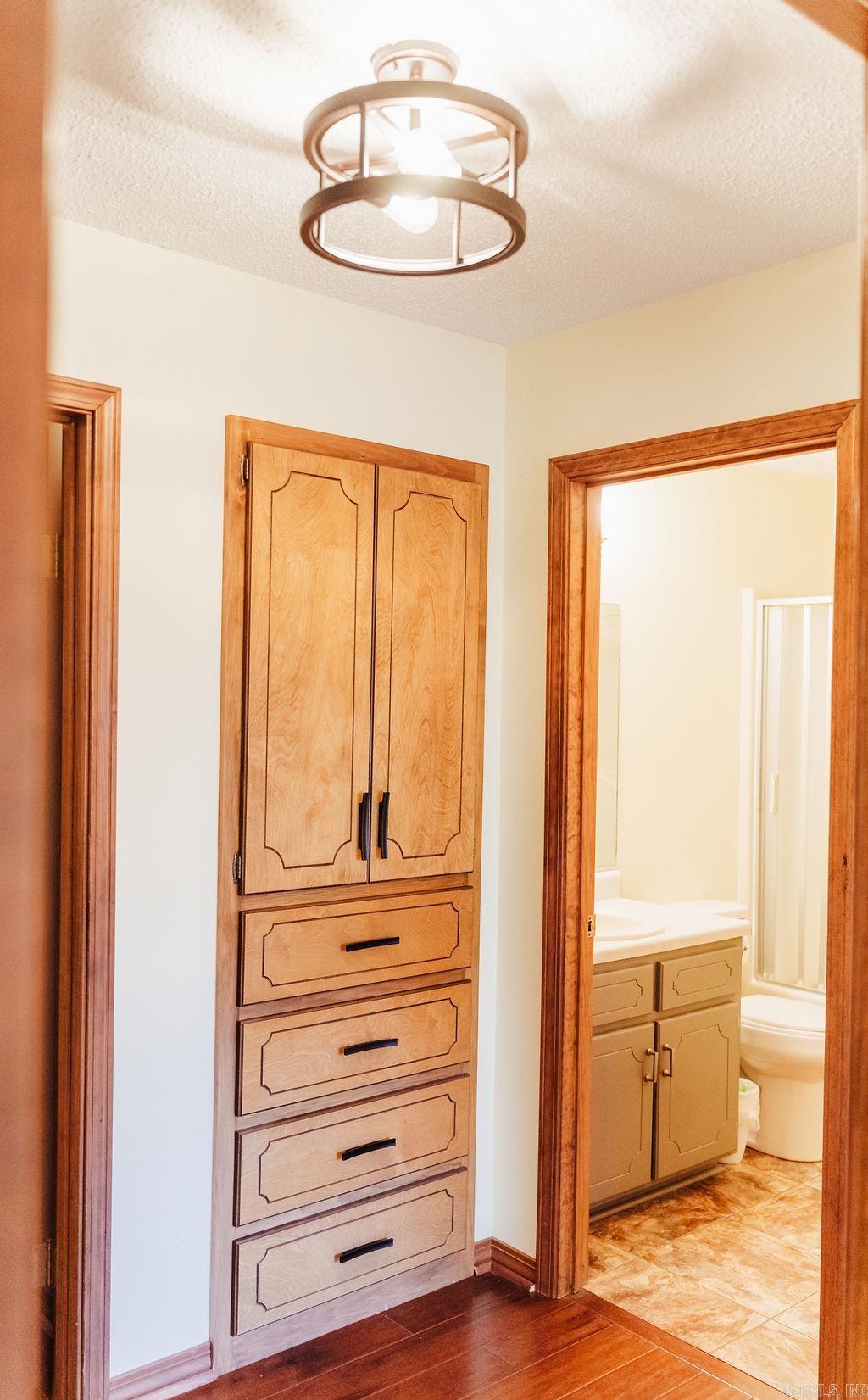 Mountain Ranch - Residential