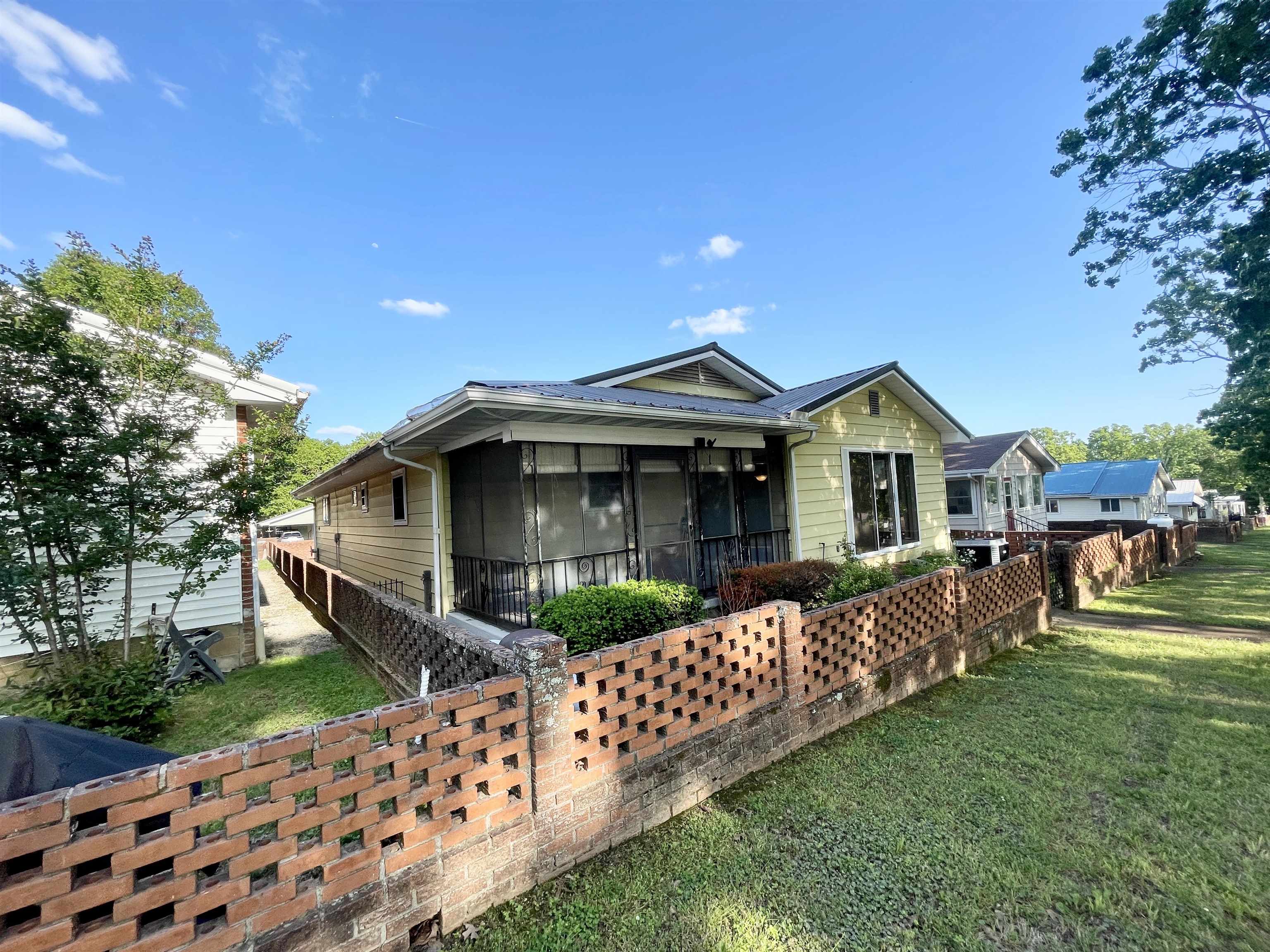 Pioneer Village Manor - Residential