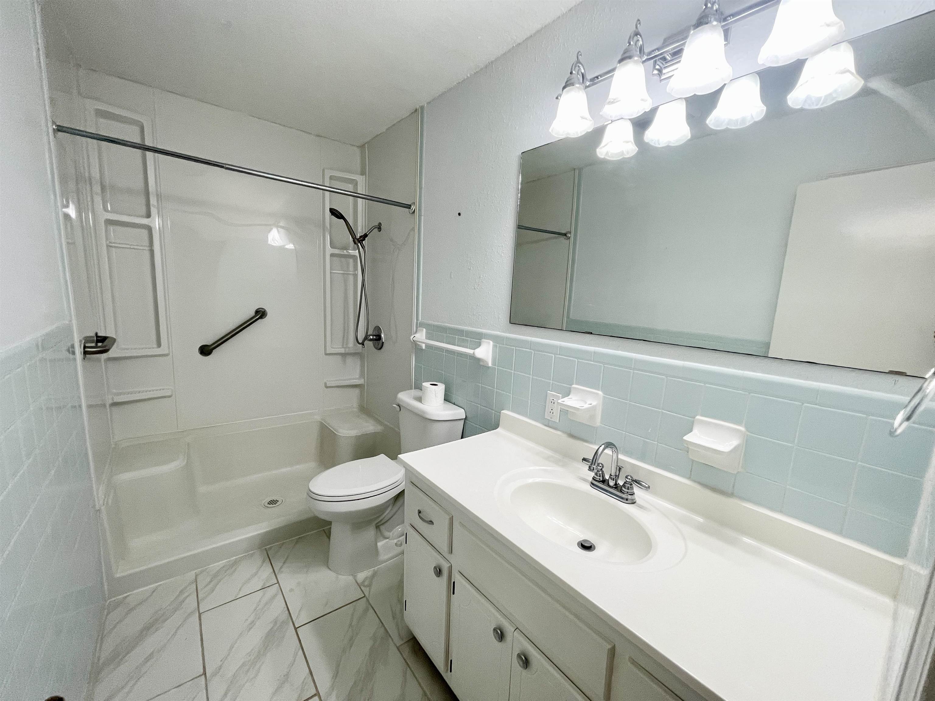 Pioneer Village Manor - Residential