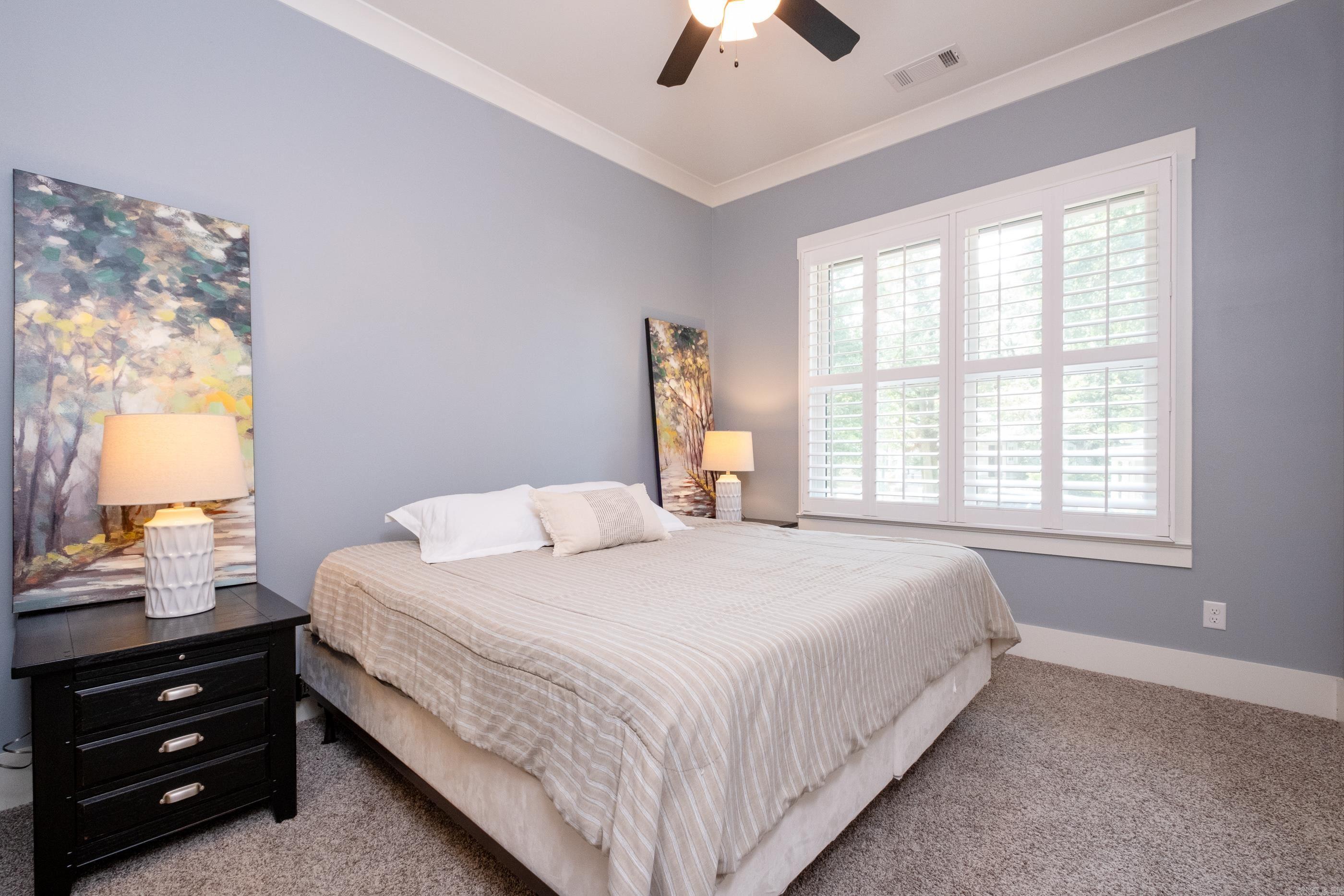 HILLCREST - Residential