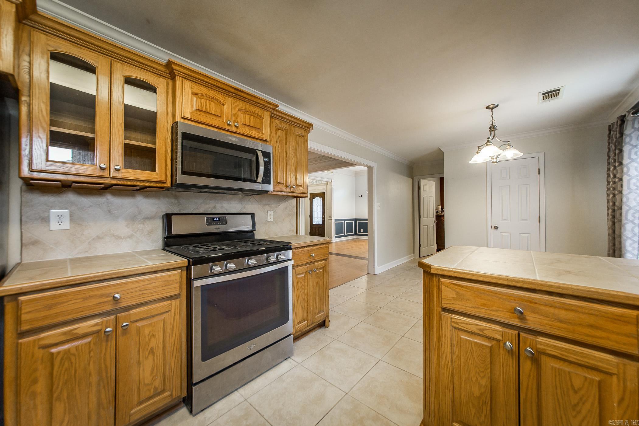 LOST CREEK ESTATES - Residential