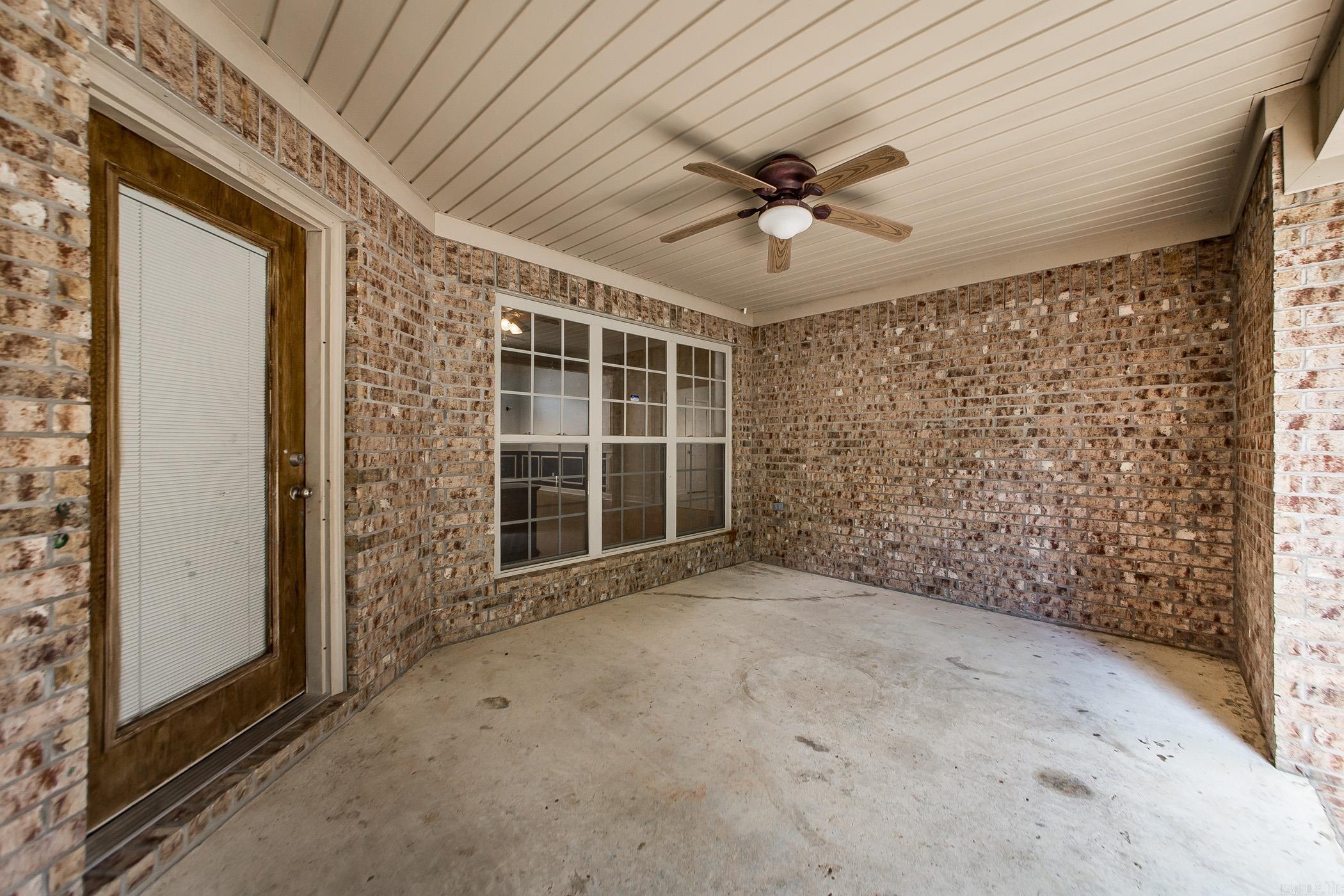 LOST CREEK ESTATES - Residential