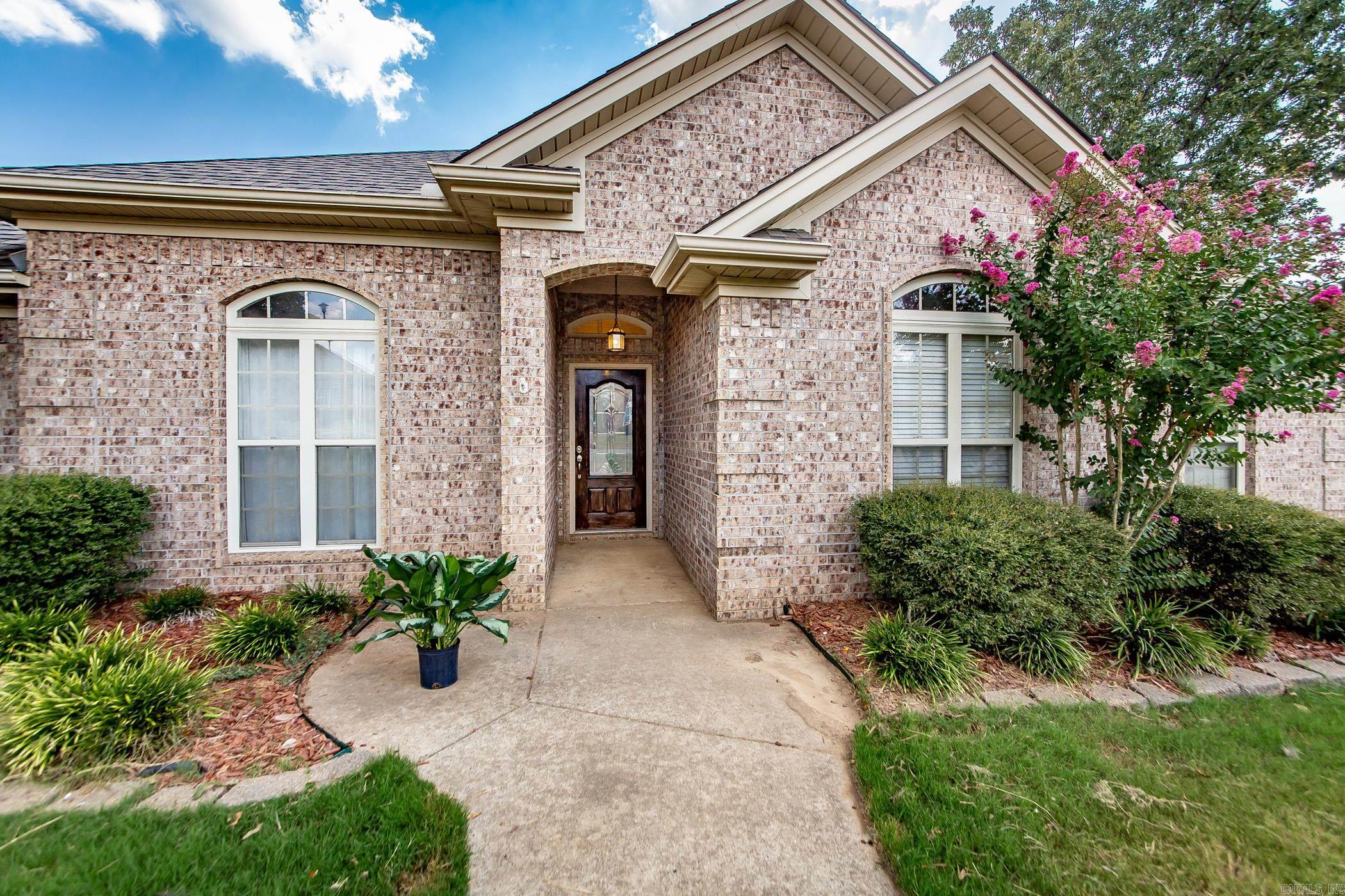 LOST CREEK ESTATES - Residential