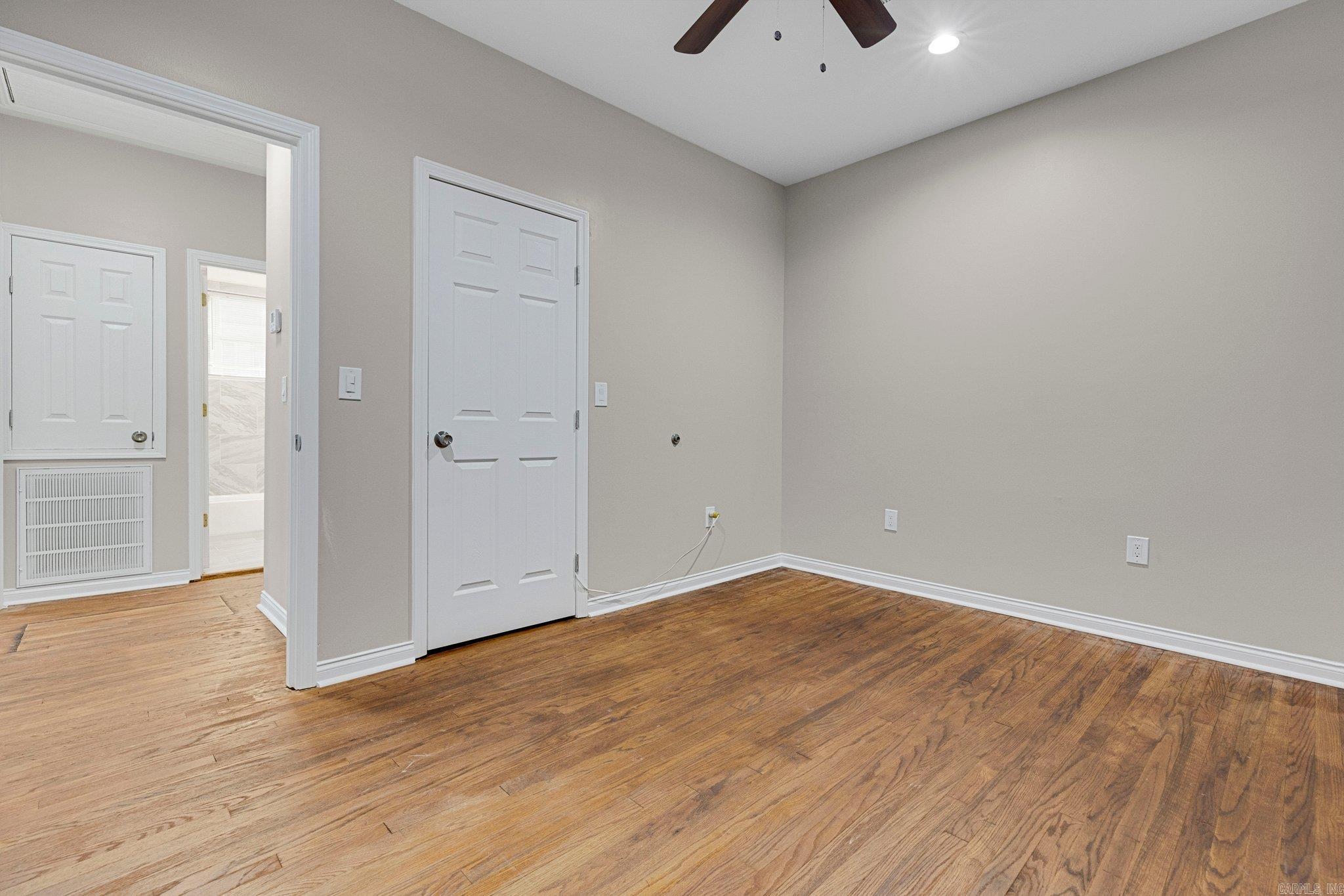 OAKHURST - Residential