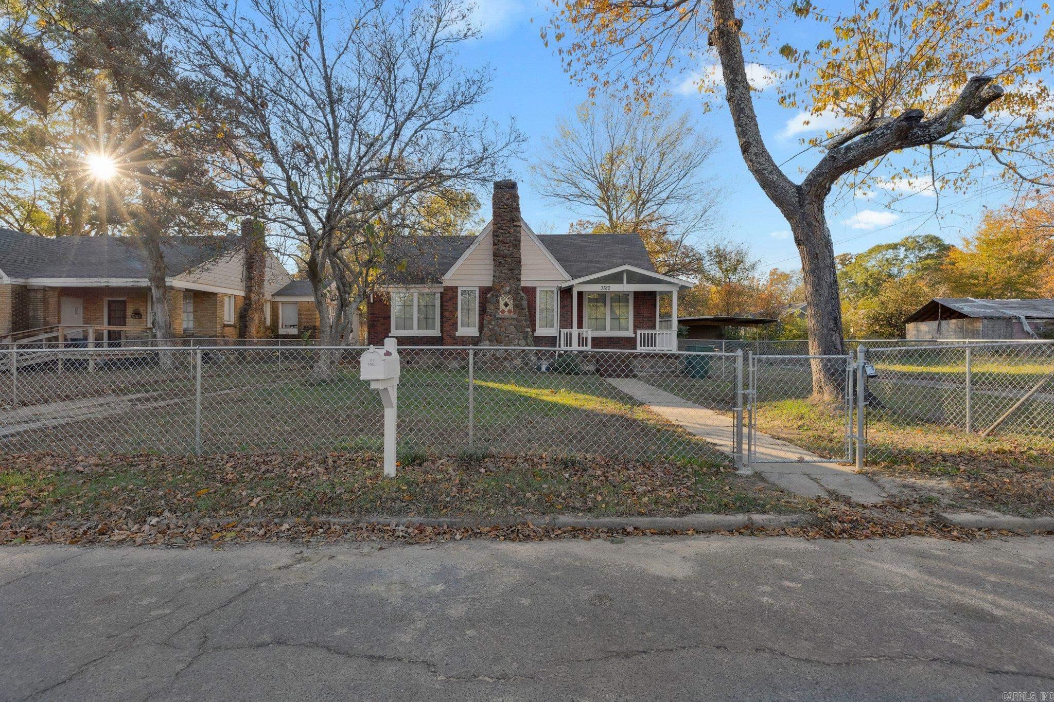 OAKHURST - Residential