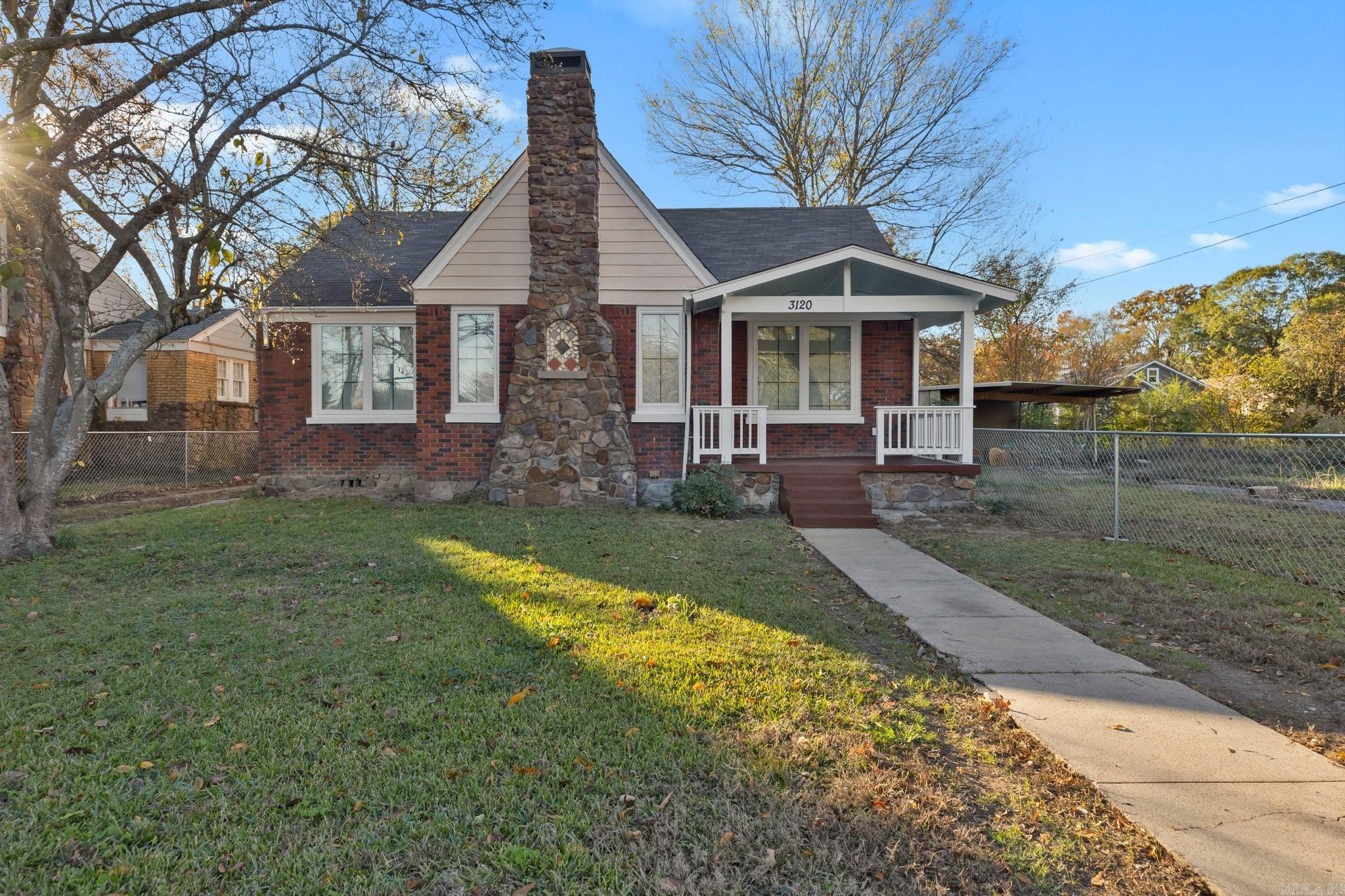 OAKHURST - Residential