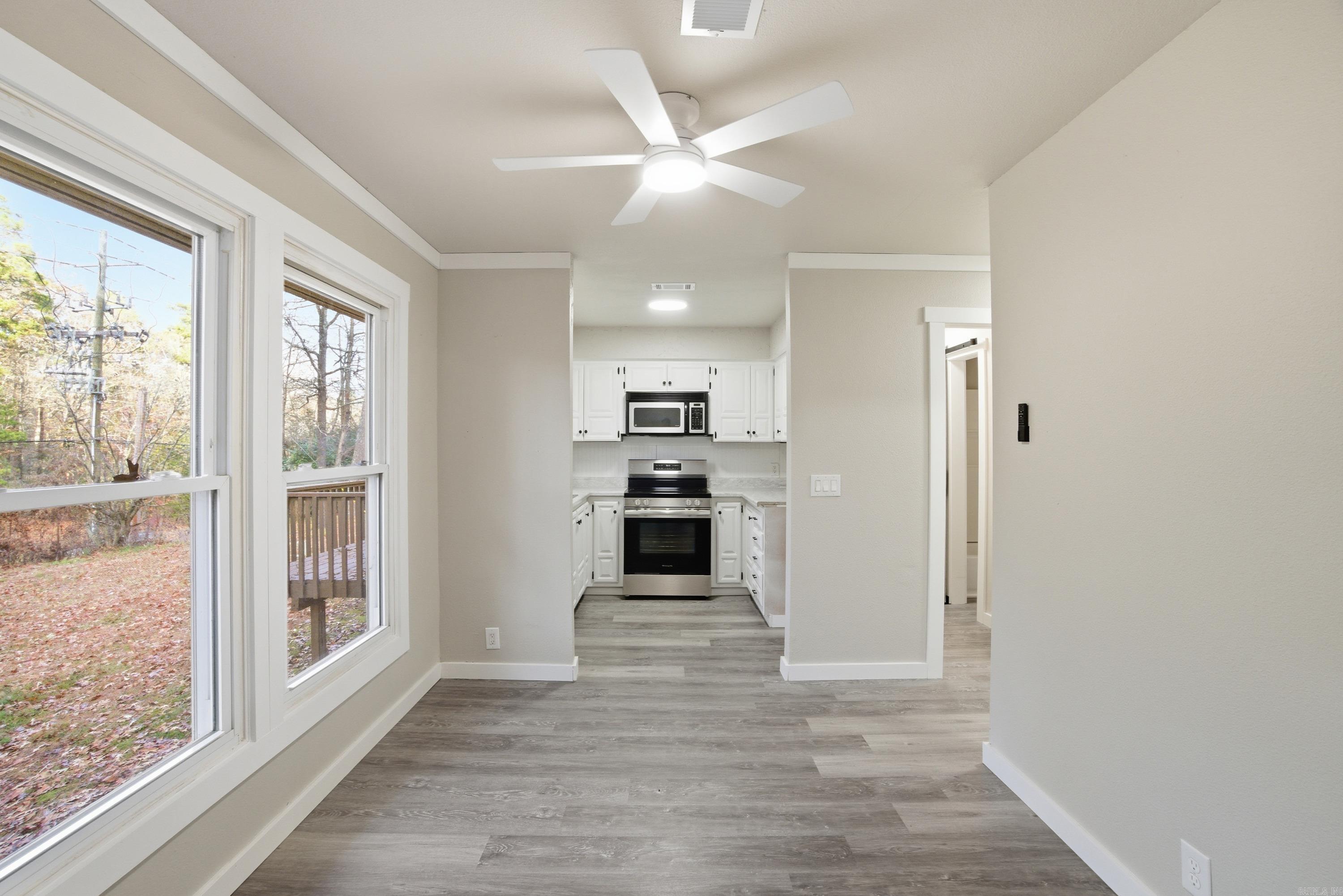 VALENCIA COURTS - Residential