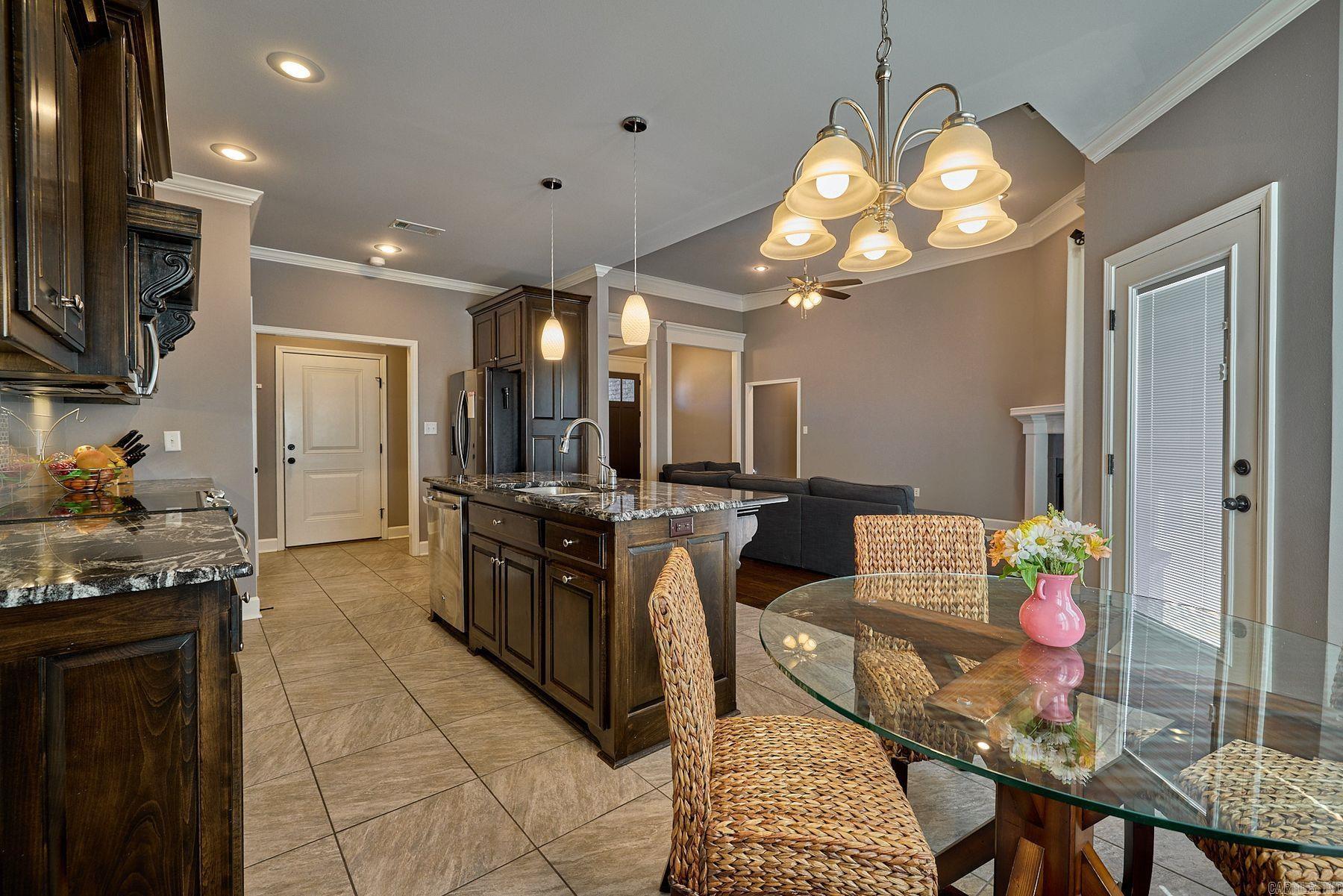 REMINGTON PLACE - Residential