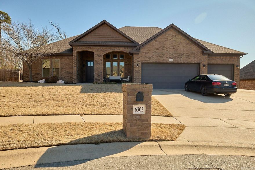 Beautiful 4-bedroom, 2-bath home offering approximately 2,200 sq ft, ideally located in a well-established subdivision in Bryant. Tucked away on a quiet cul-de-sac, this home features a desirable split floor plan and a spacious 3-car garage. Inside, you’ll find hardwood floors, custom trim work, and a thoughtfully designed layout perfect for everyday living and entertaining. The kitchen includes a large pantry and ample storage. The spacious primary suite is a true retreat with a generous walk-in closet featuring built-ins, a jetted tub, and a separate shower. Enjoy outdoor living on the covered back porch overlooking a fenced backyard. Conveniently located close to schools, shopping, and all that Bryant has to offer—this home is a must-see! Agents See Remarks
