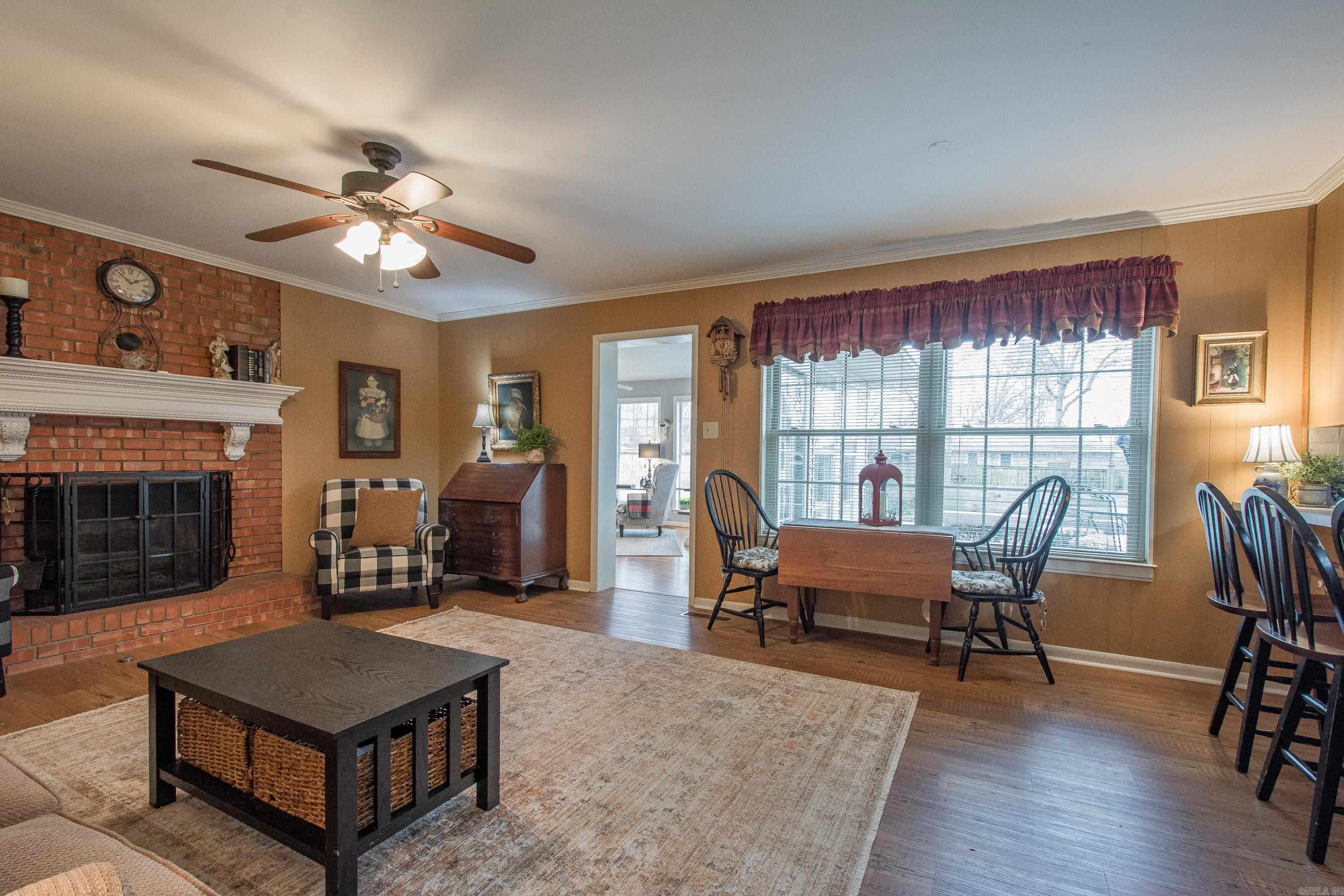 INDIAN HILLS - Residential