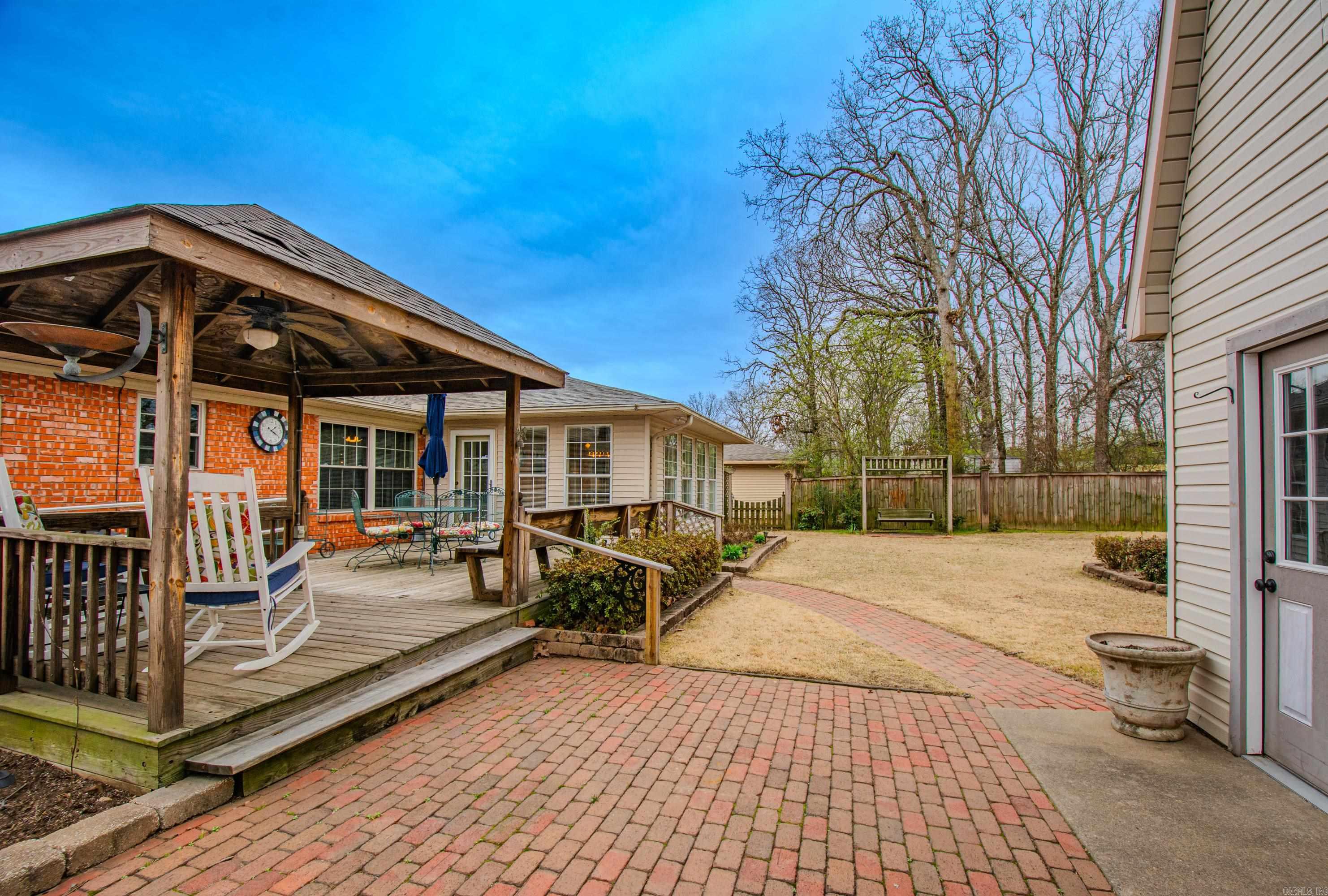 INDIAN HILLS - Residential