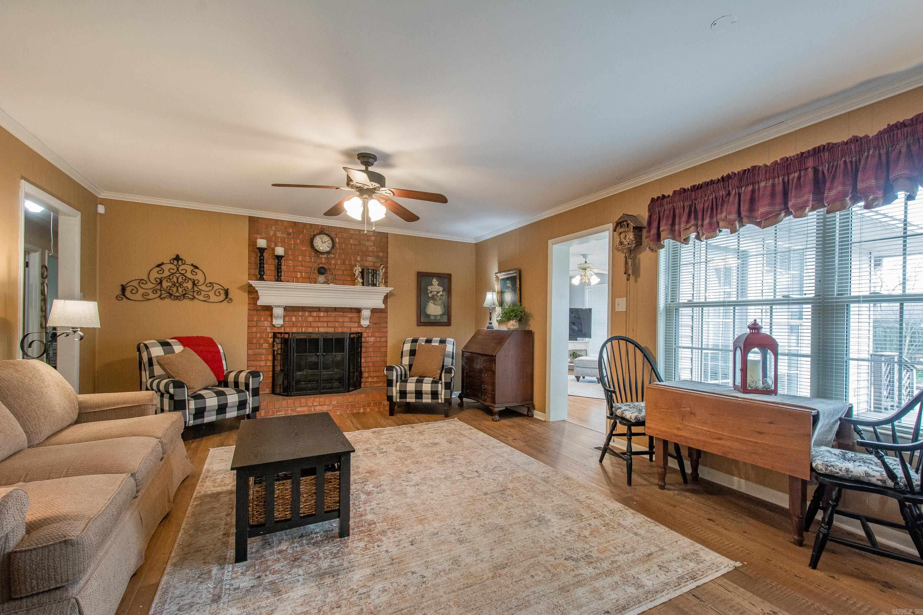 INDIAN HILLS - Residential