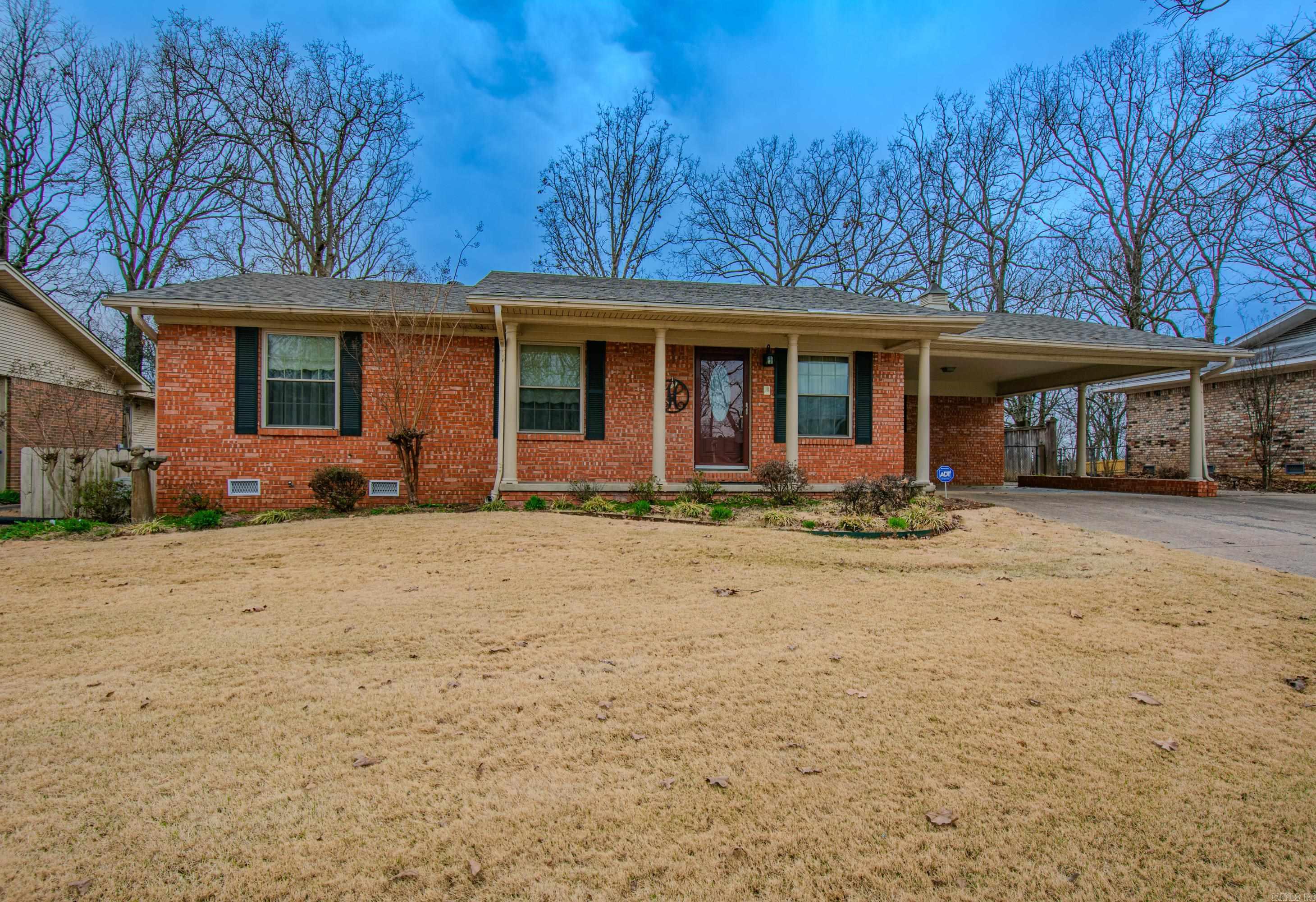 INDIAN HILLS - Residential