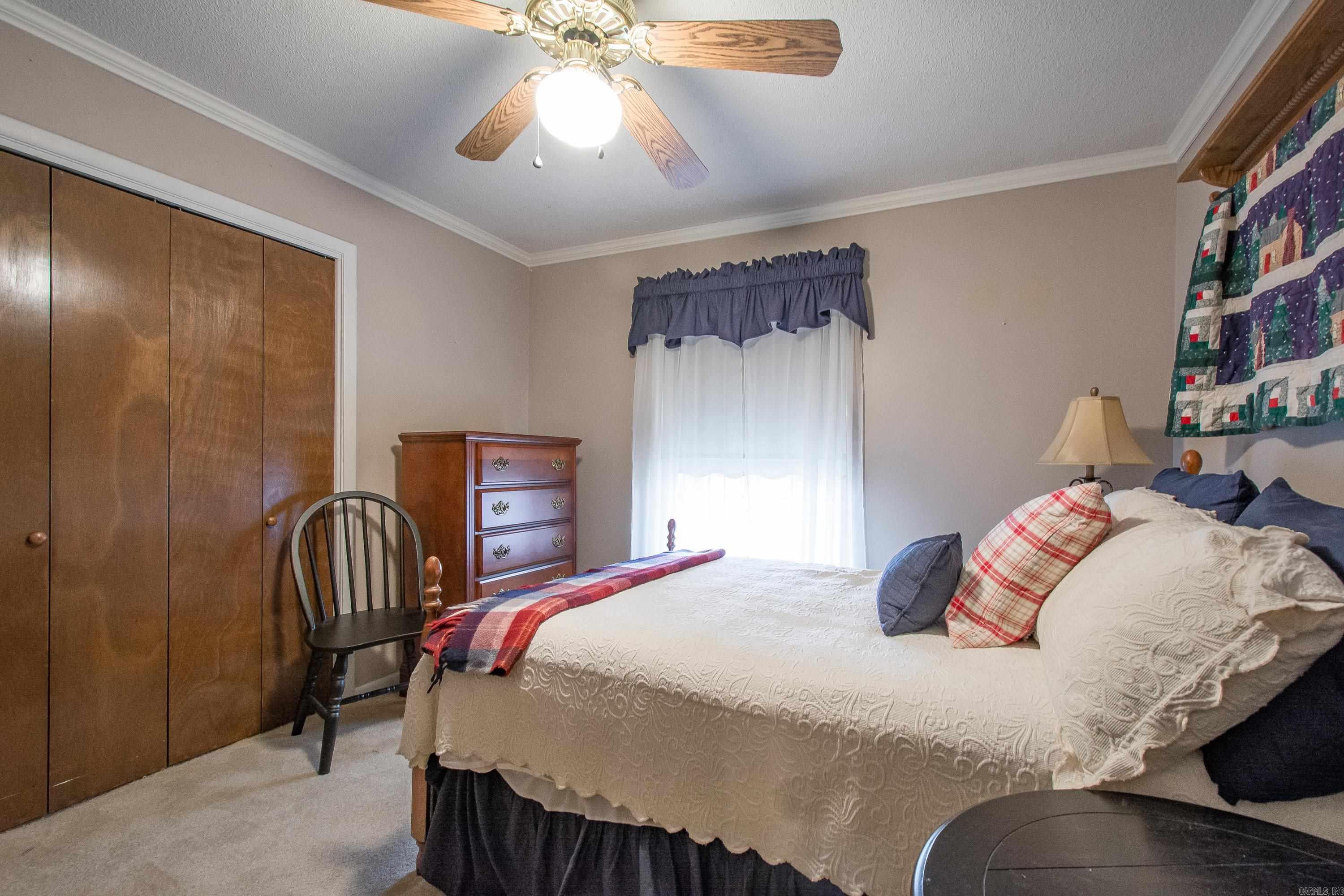 INDIAN HILLS - Residential