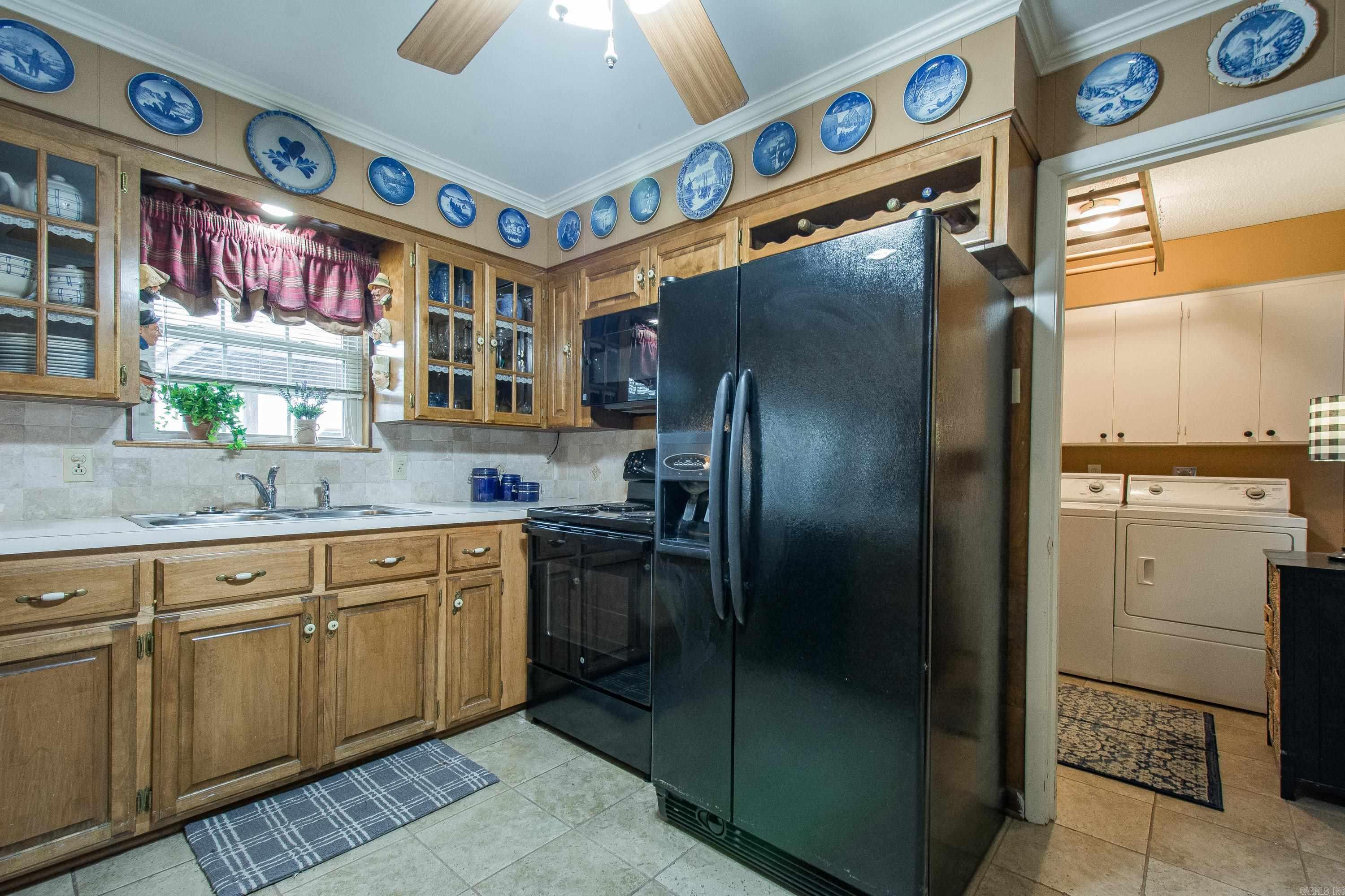 INDIAN HILLS - Residential