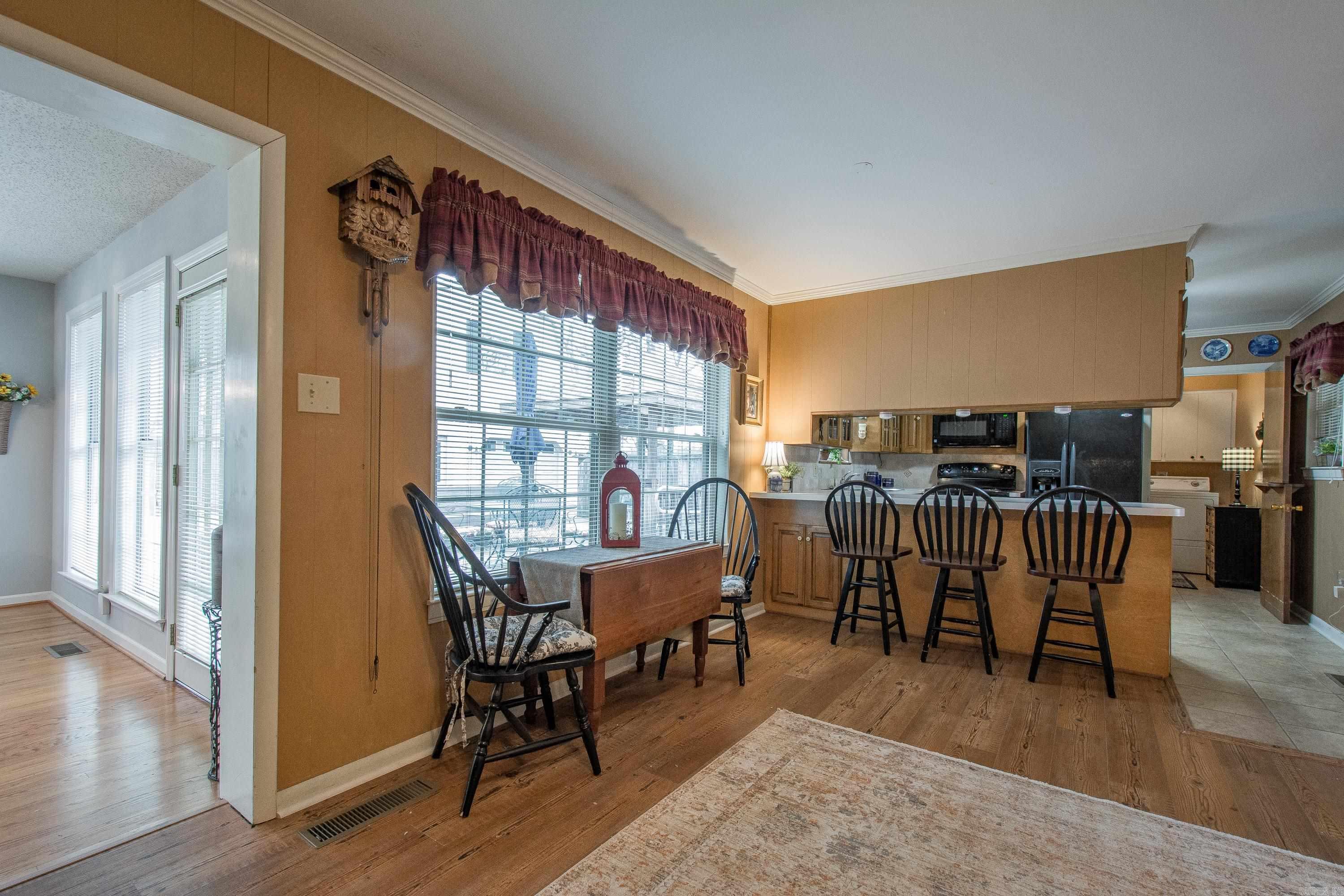 INDIAN HILLS - Residential