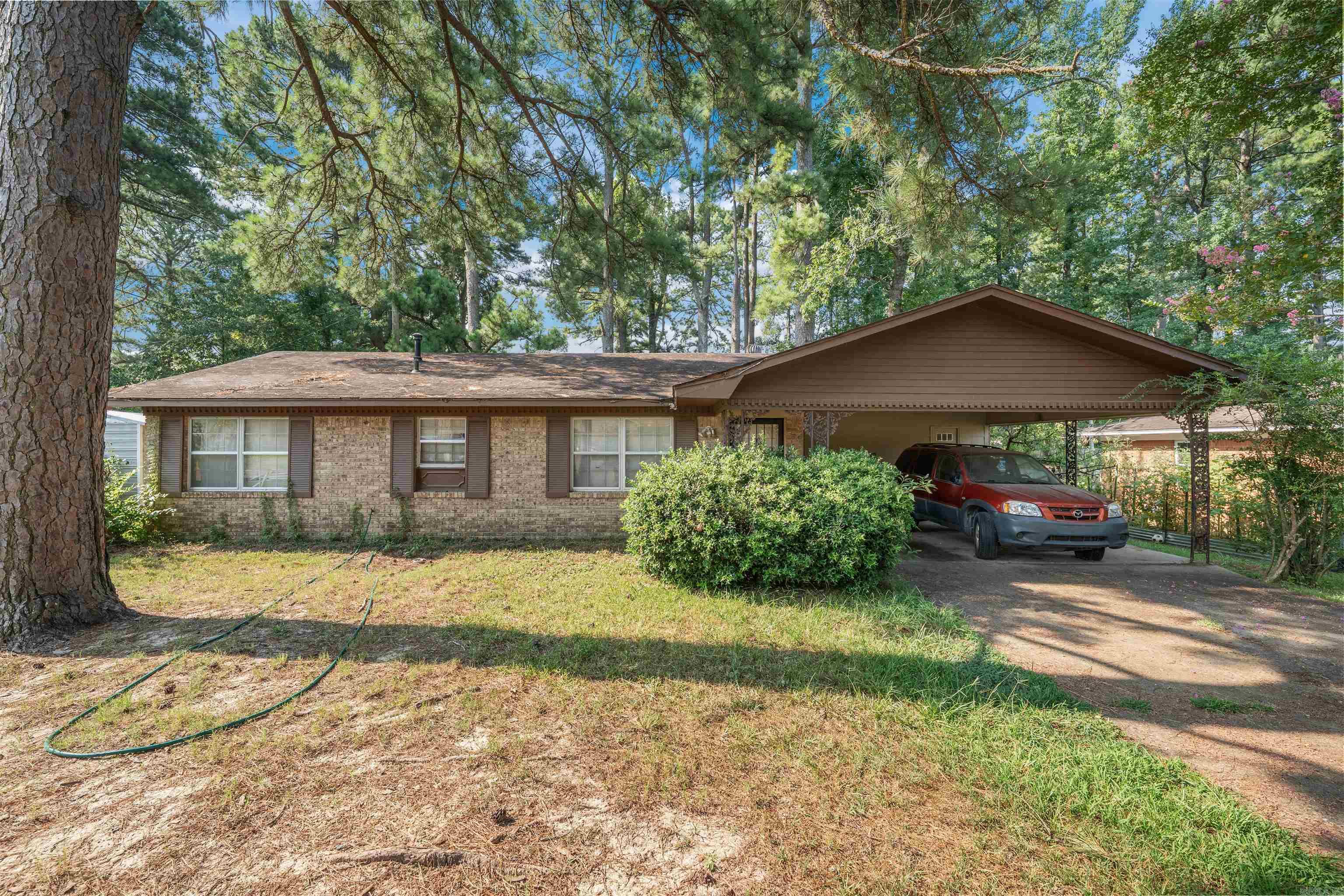 BROOKWOOD ADDN - Residential