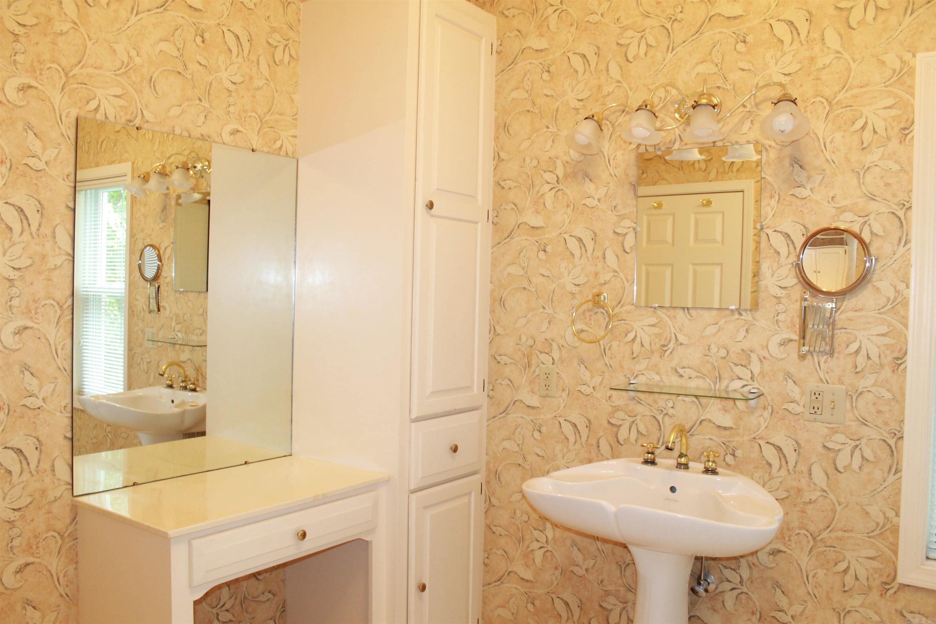 TIMBERLANE PLACE - Residential