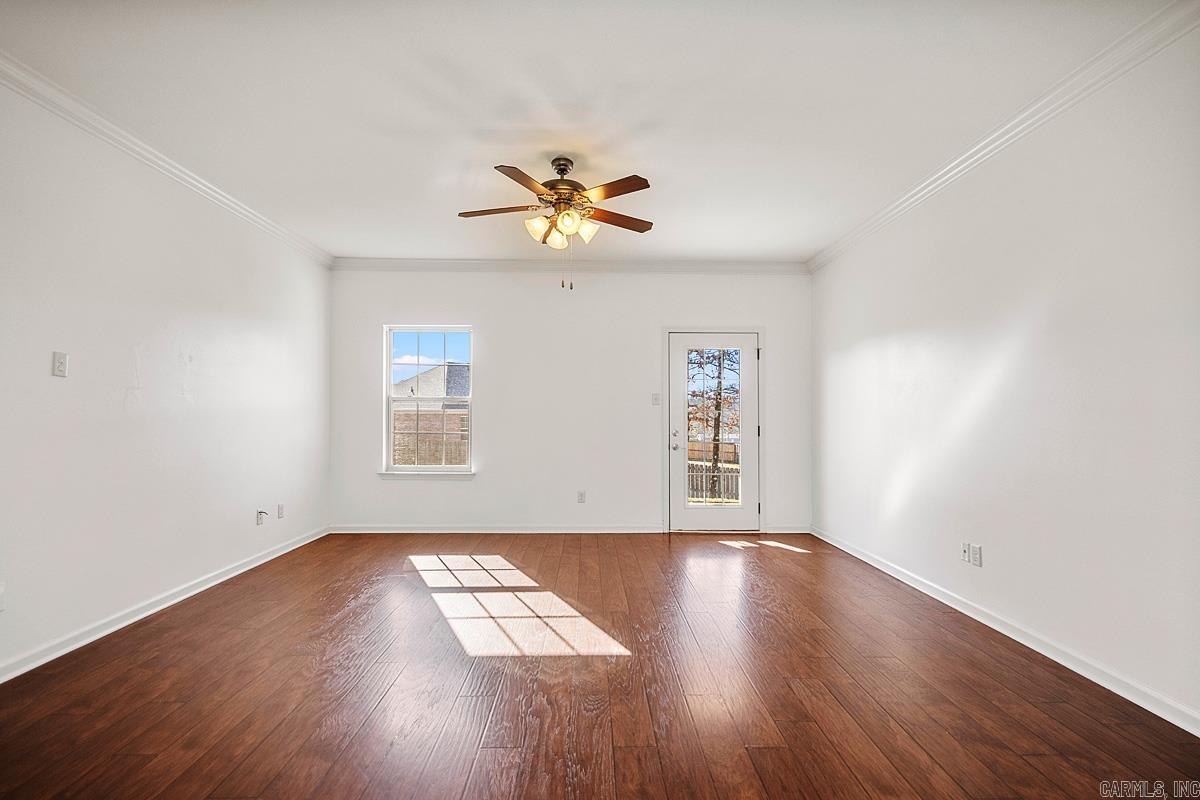 NORTH HAVEN - Residential