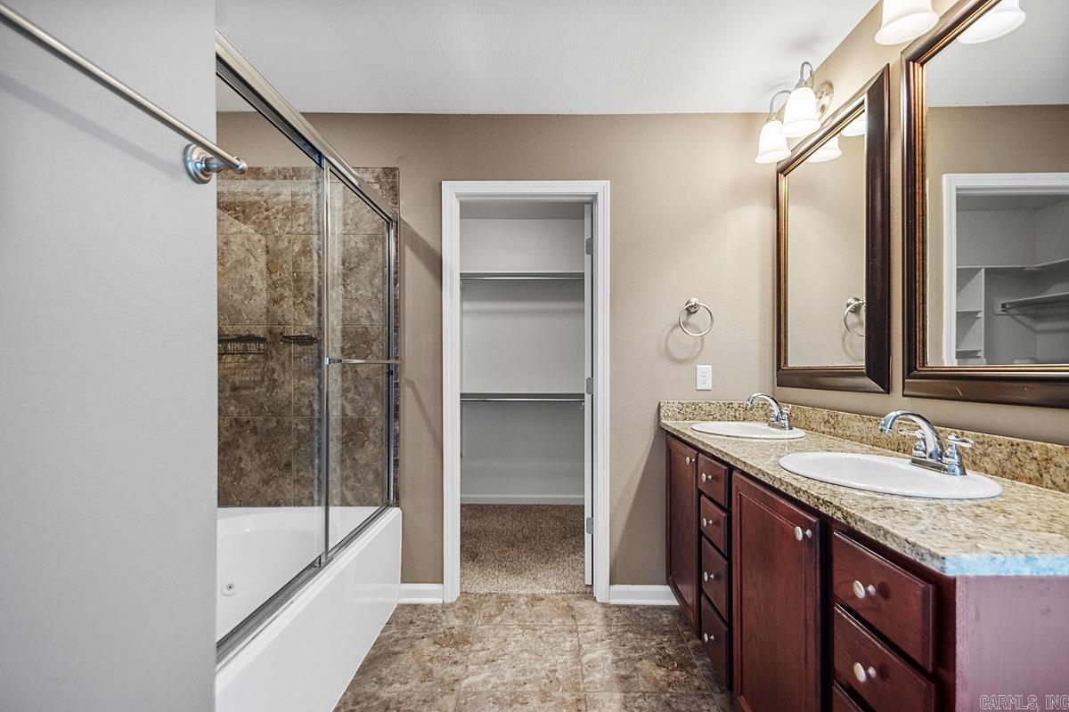 NORTH HAVEN - Residential