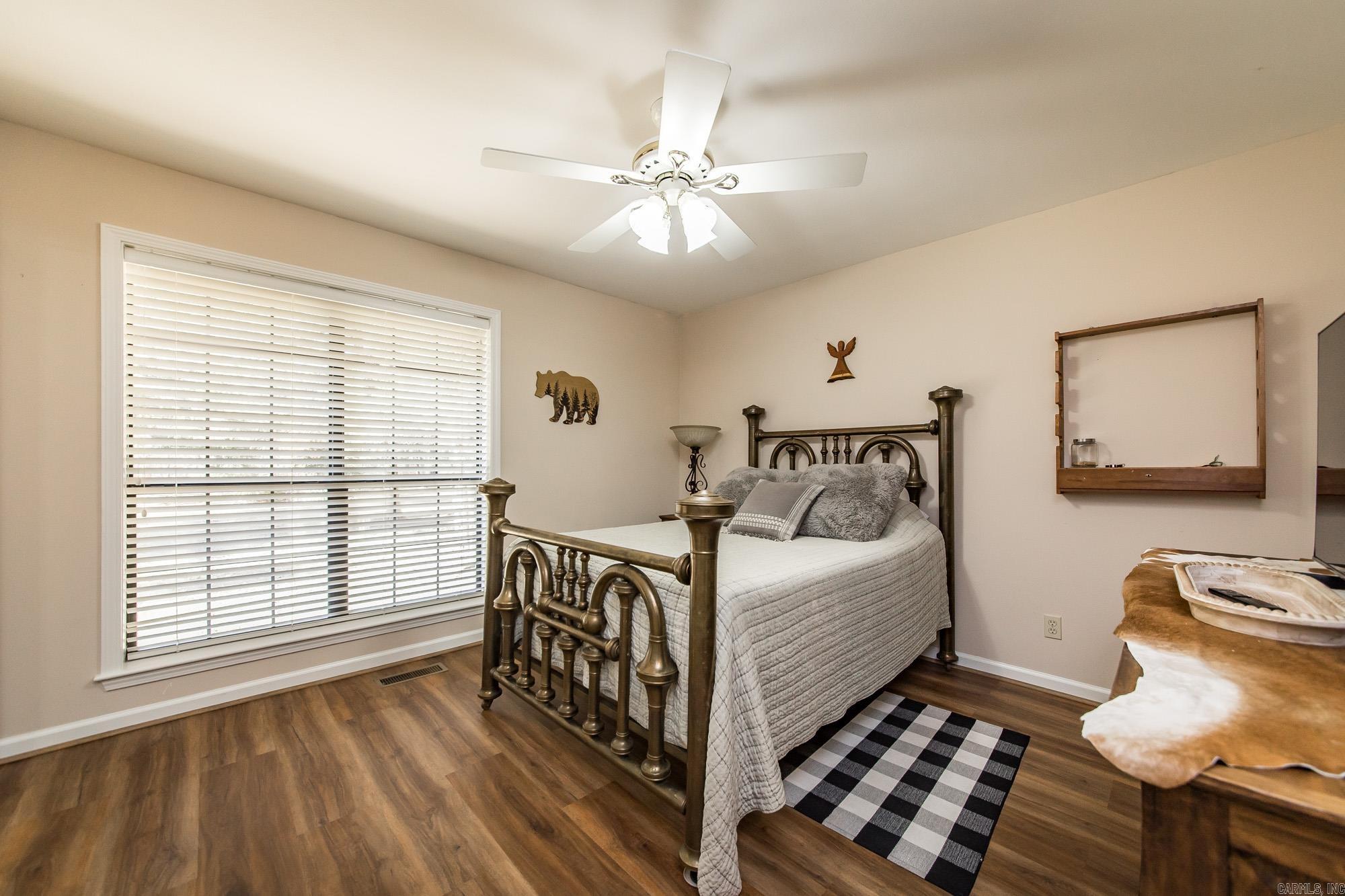 Cooper Point - Residential