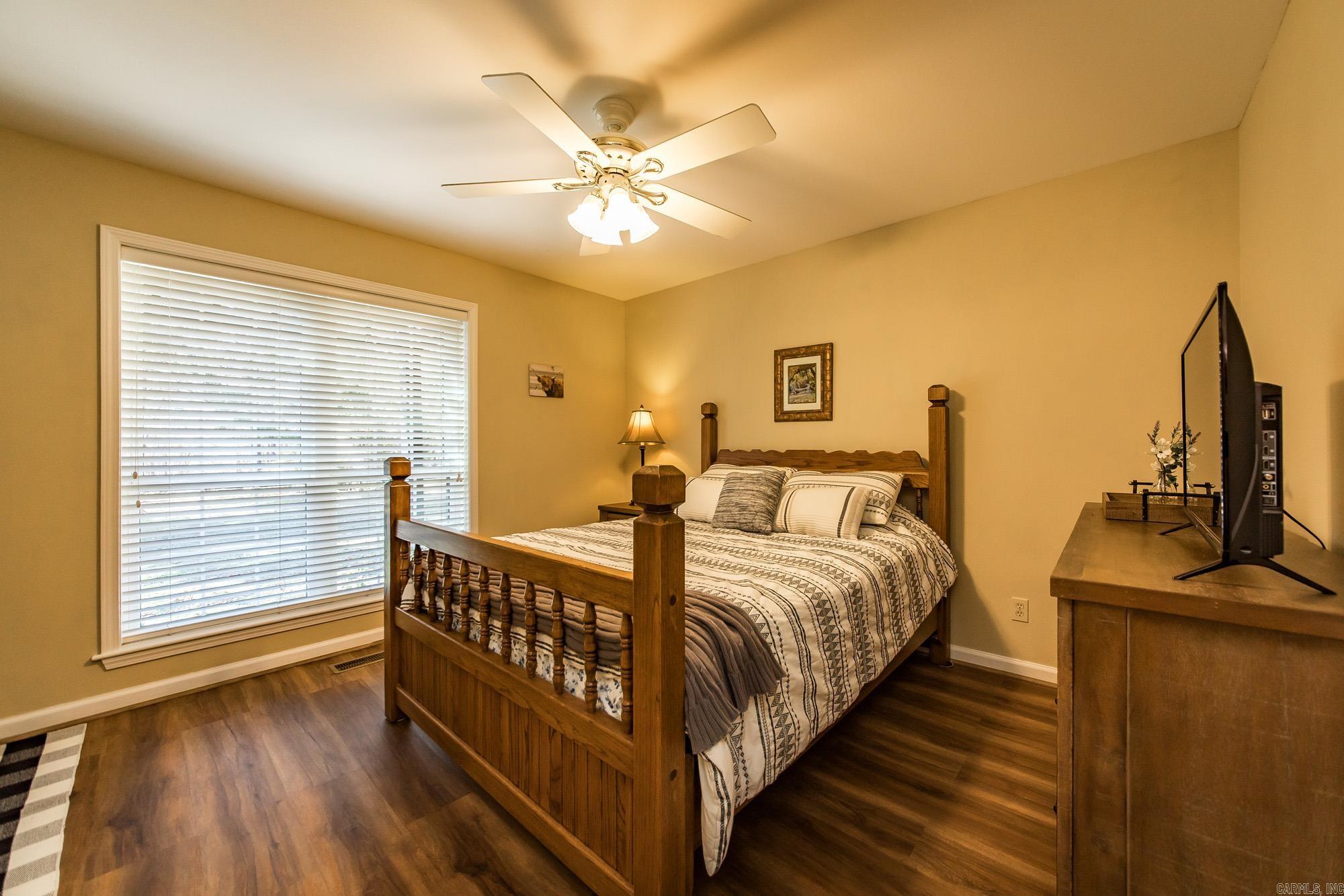 Cooper Point - Residential