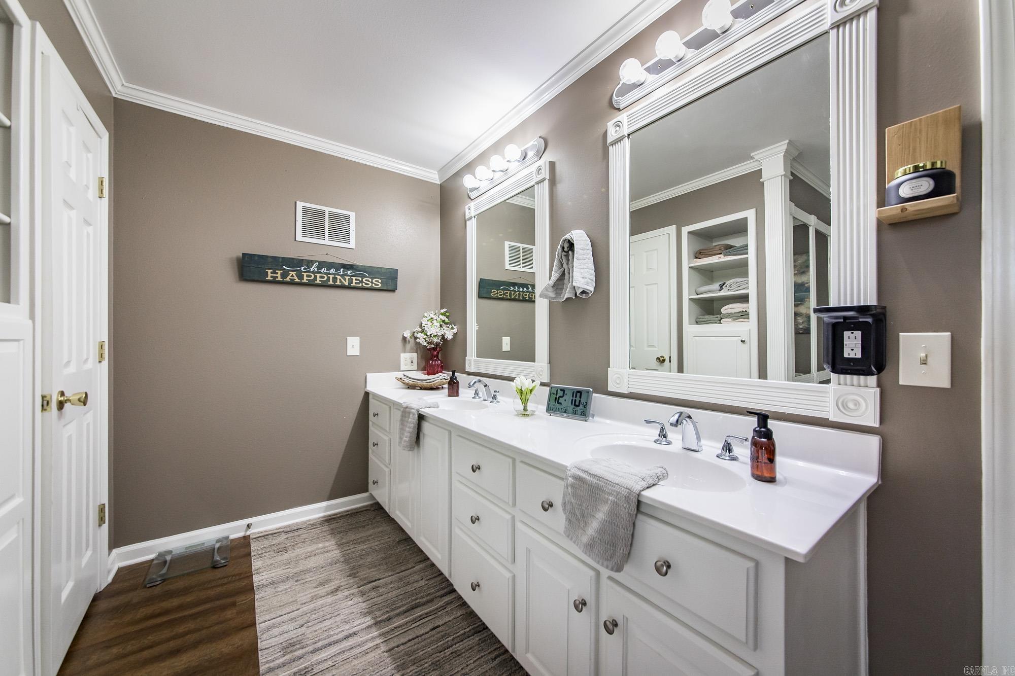 Cooper Point - Residential