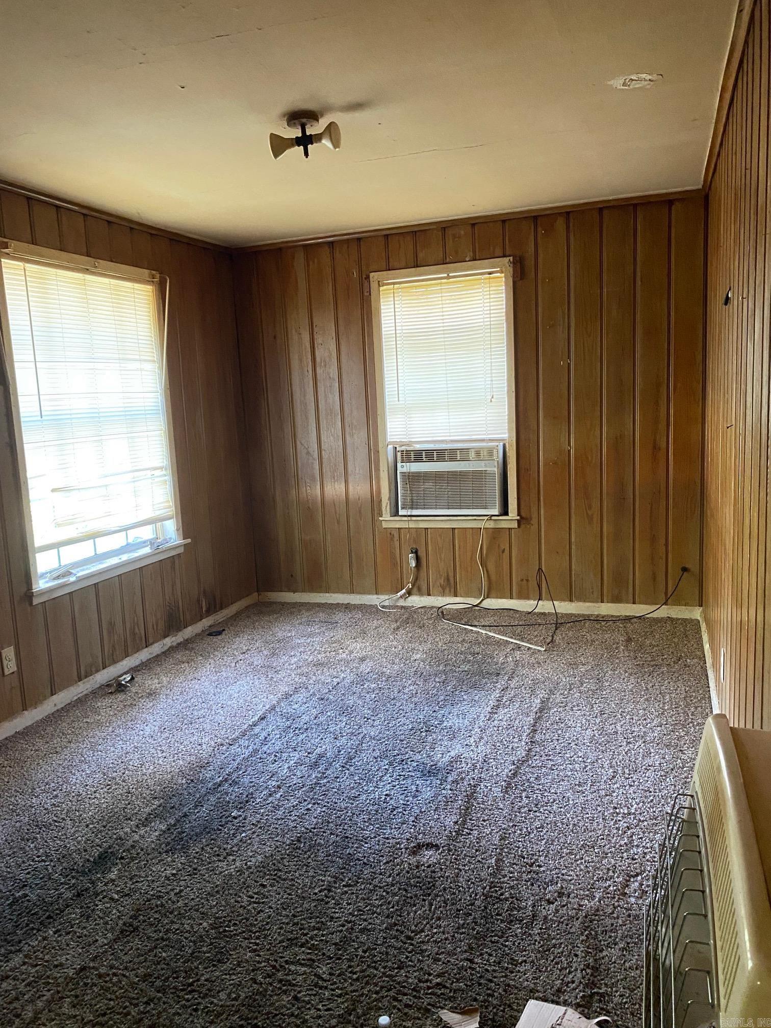 CROSSETT ORIGINAL - Residential