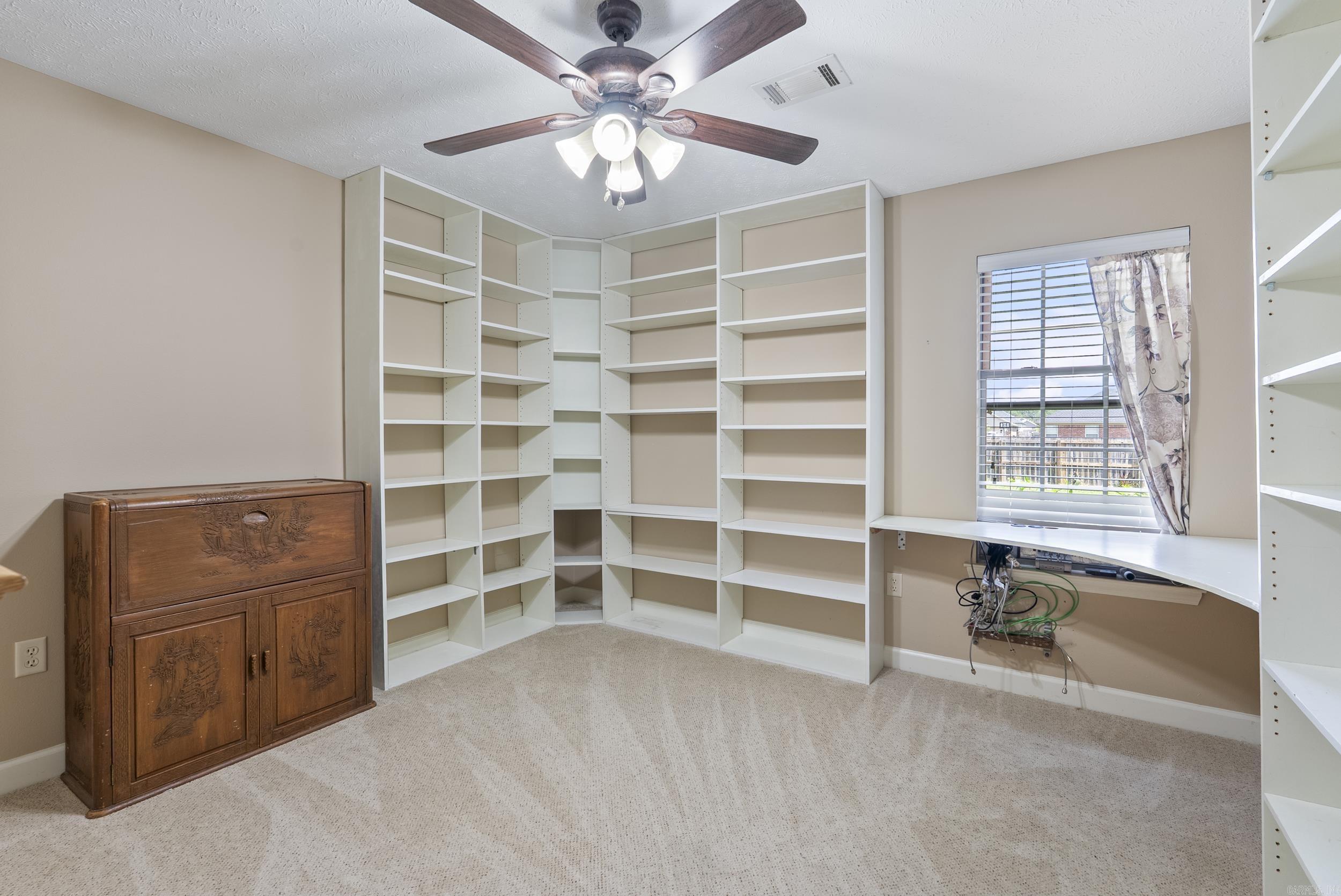 JEWELS ESTATES - Residential