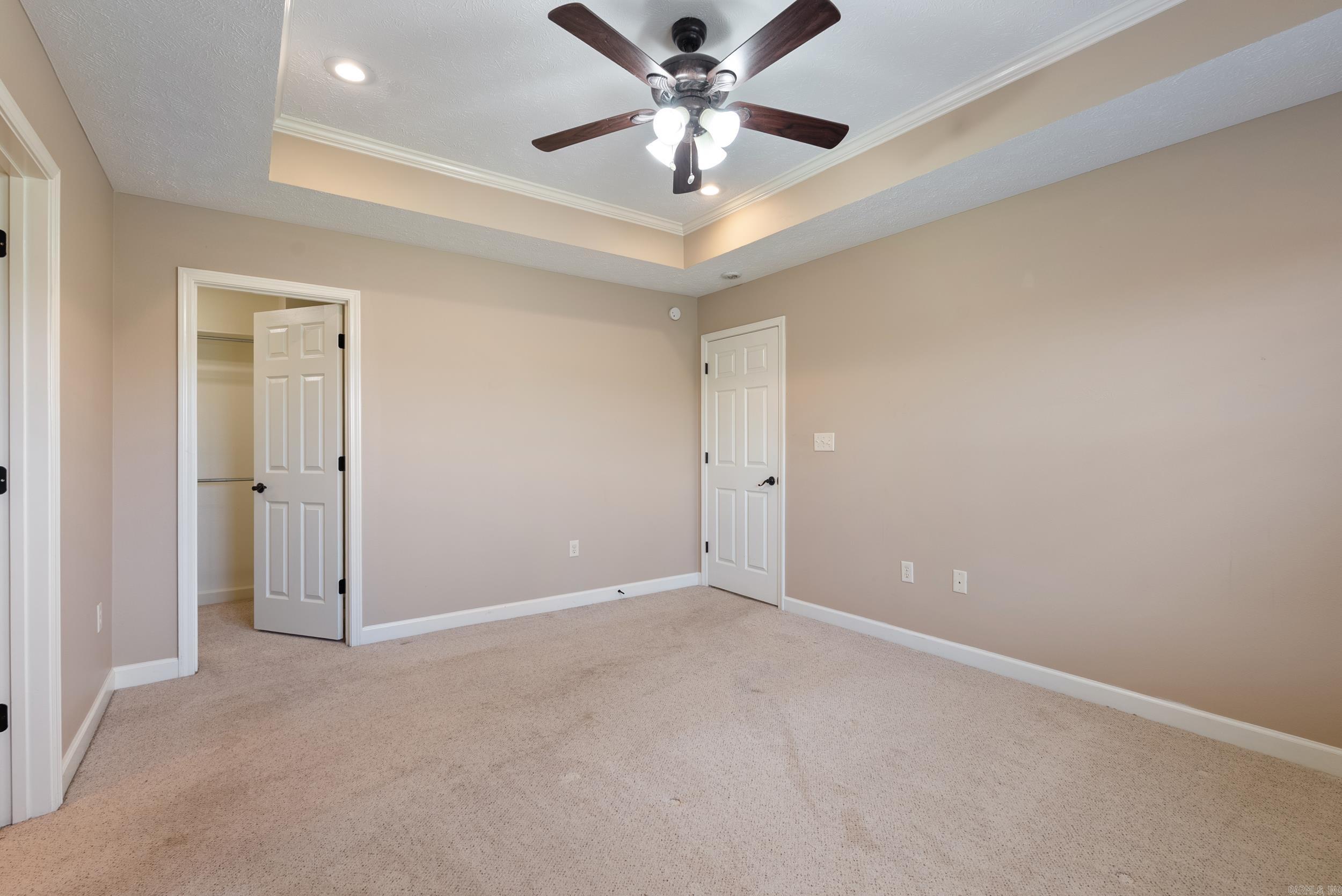 JEWELS ESTATES - Residential