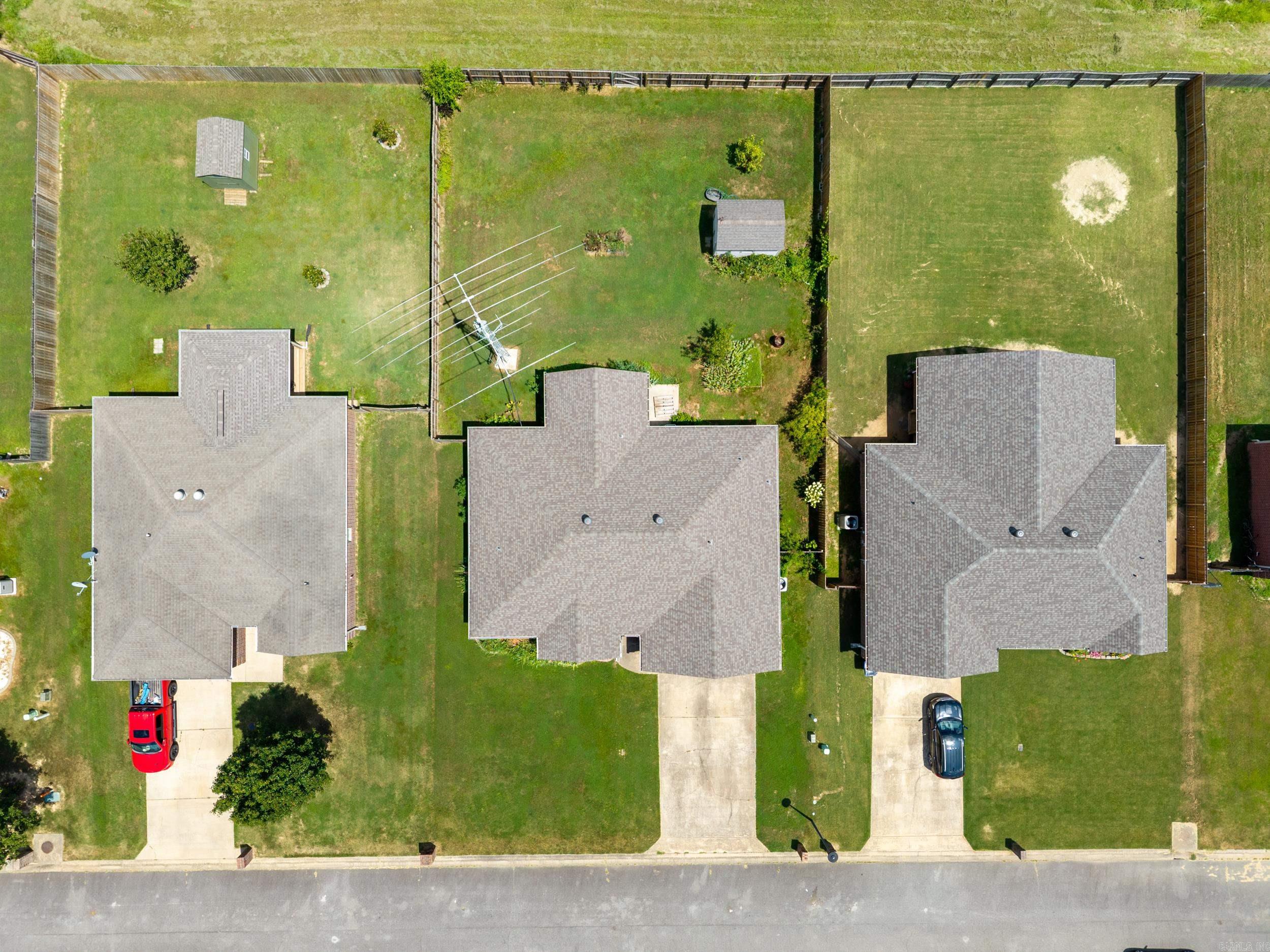 JEWELS ESTATES - Residential