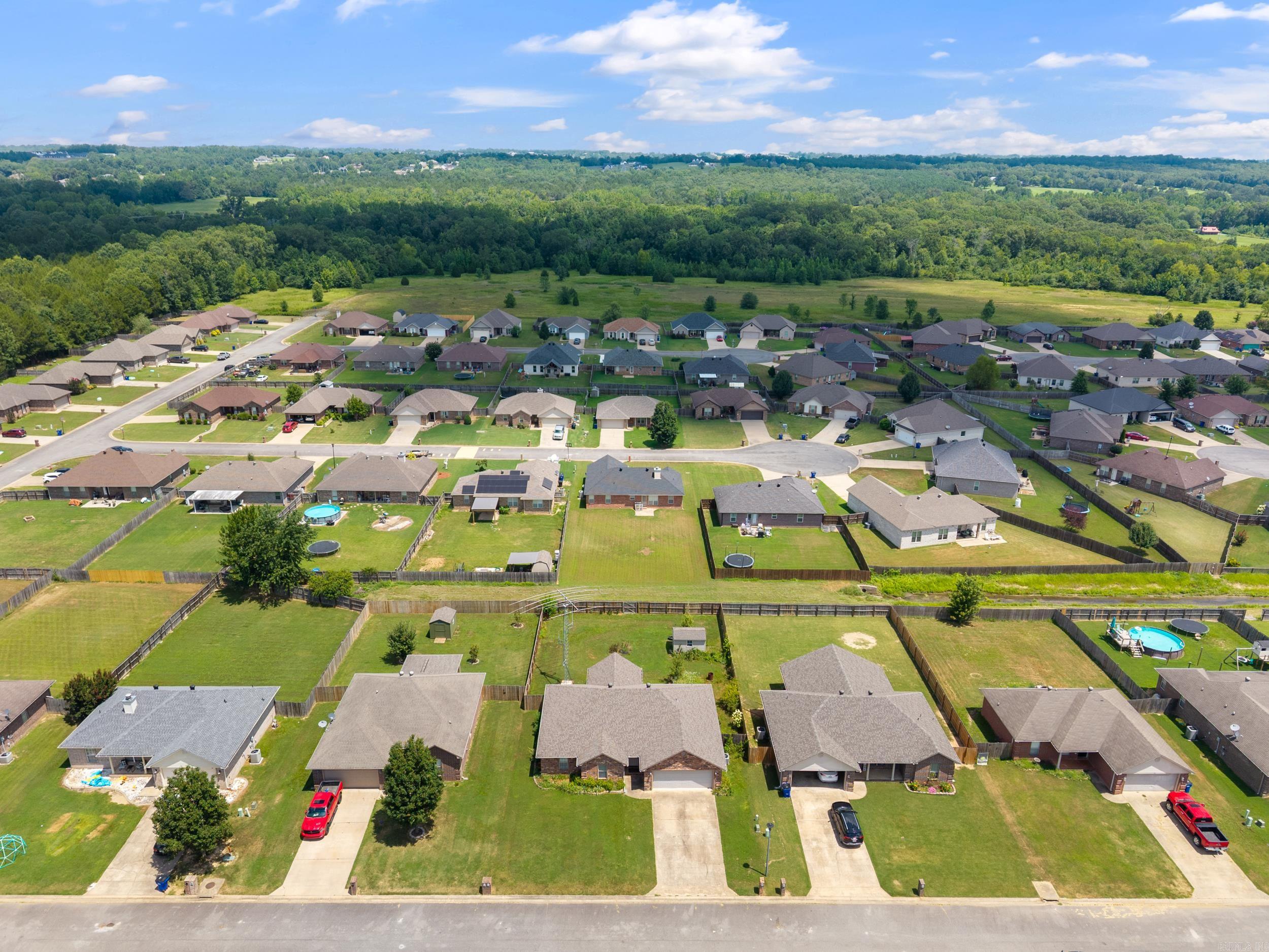 JEWELS ESTATES - Residential