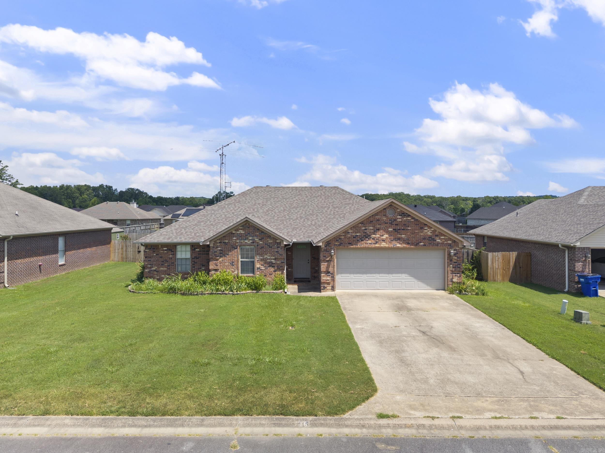 JEWELS ESTATES - Residential