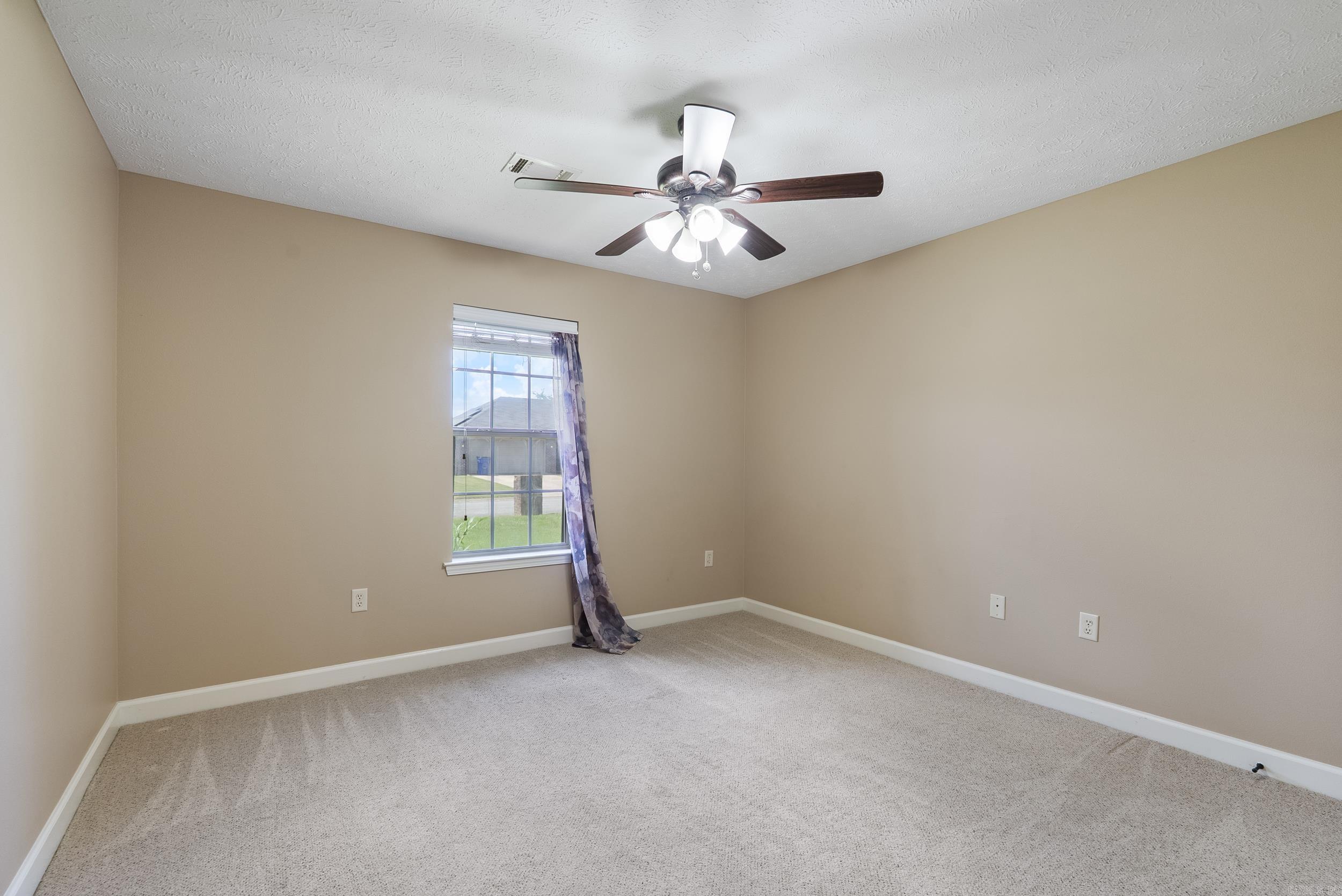 JEWELS ESTATES - Residential