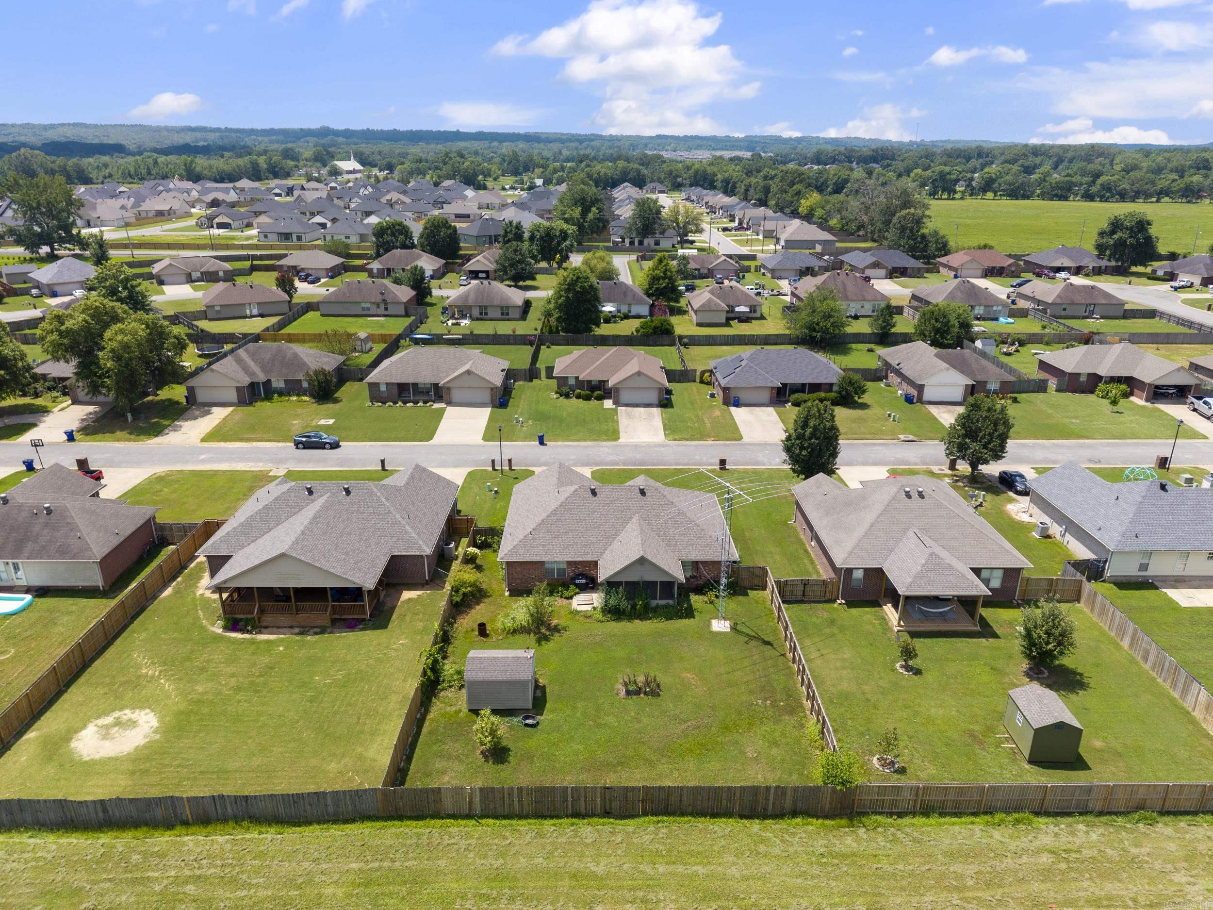 JEWELS ESTATES - Residential