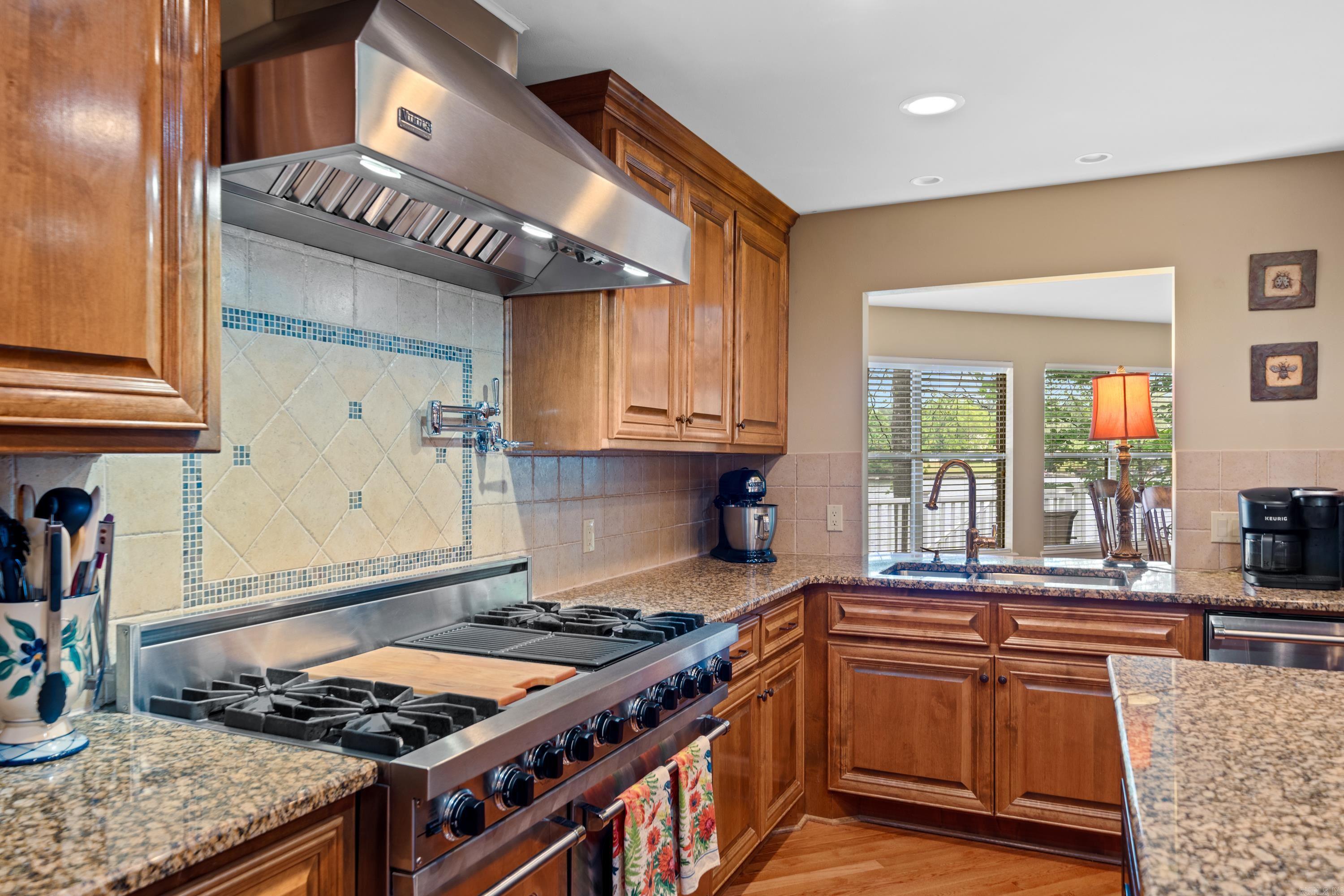 LAKESOUTH ESTATES - Residential