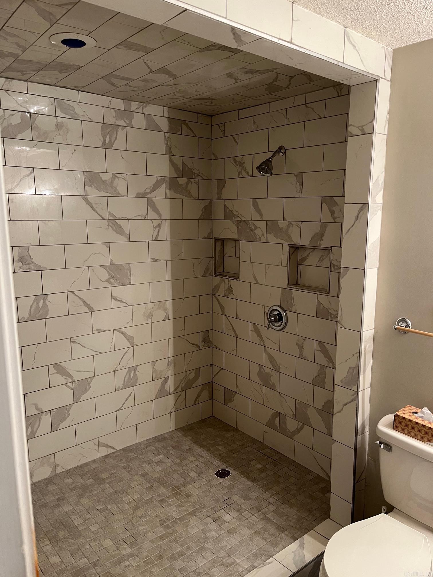 CAMBRIDGE COURT - Residential