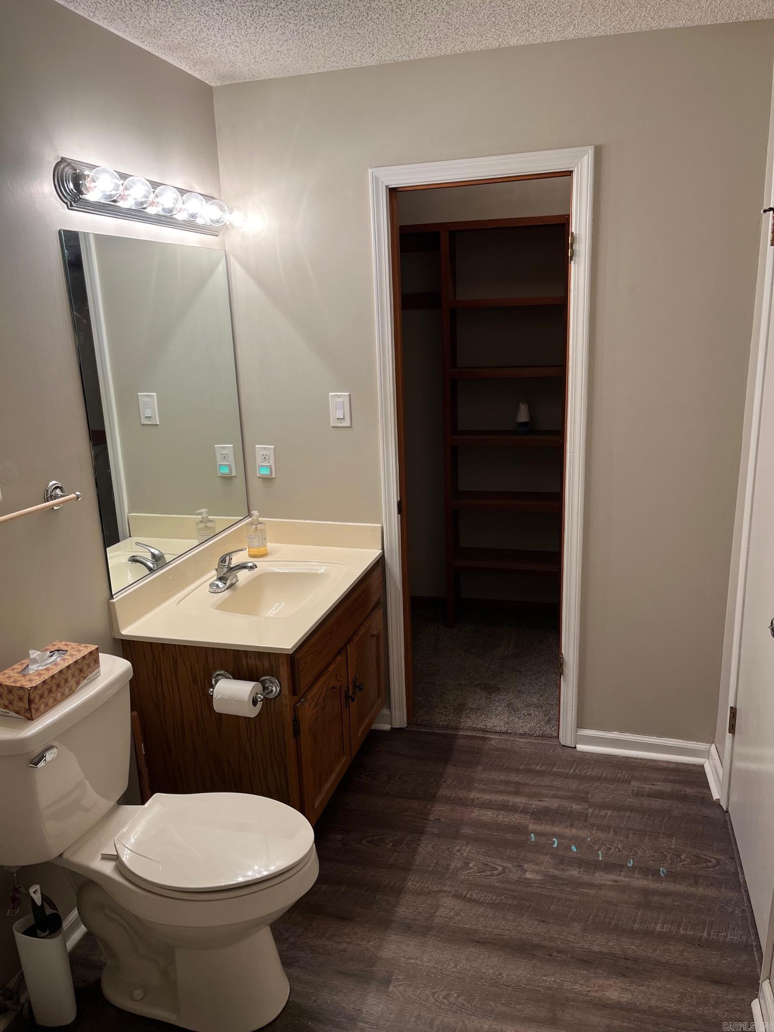 CAMBRIDGE COURT - Residential