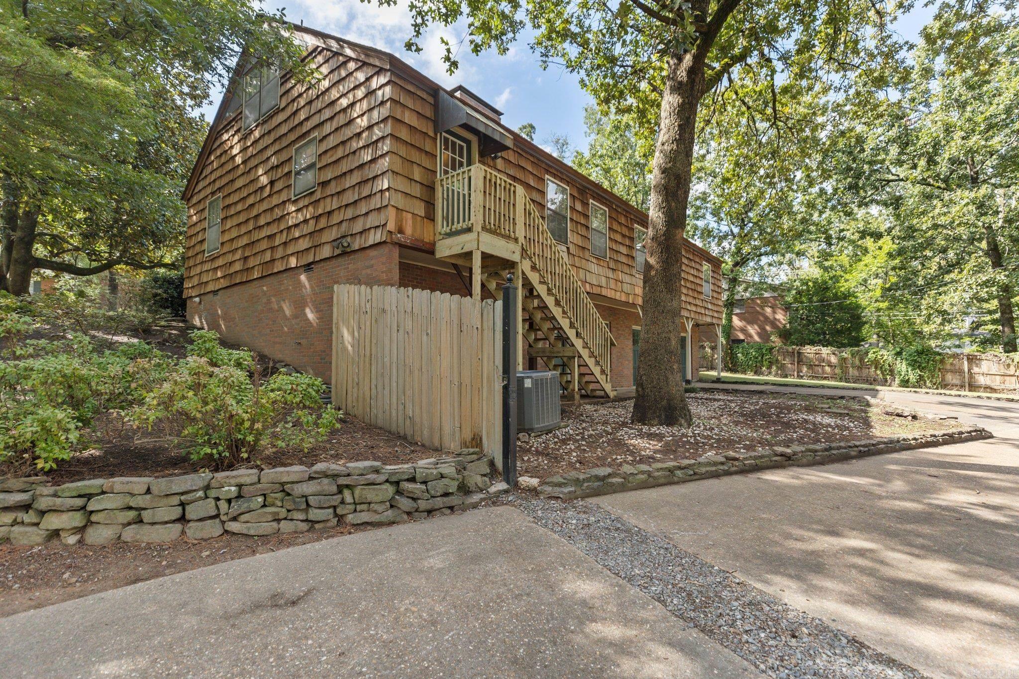 Leawood Heights - Residential