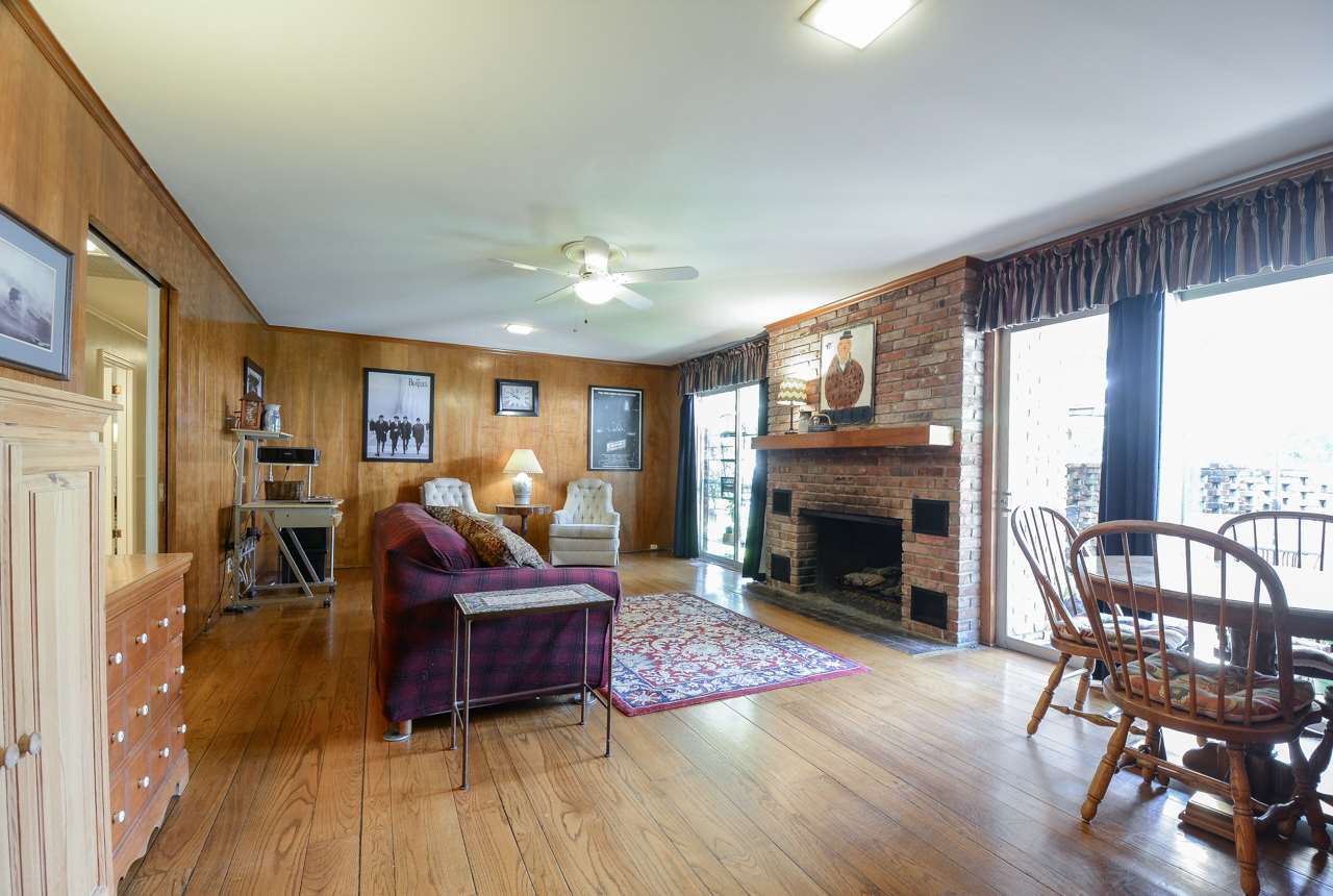 BRIARWOOD - Residential