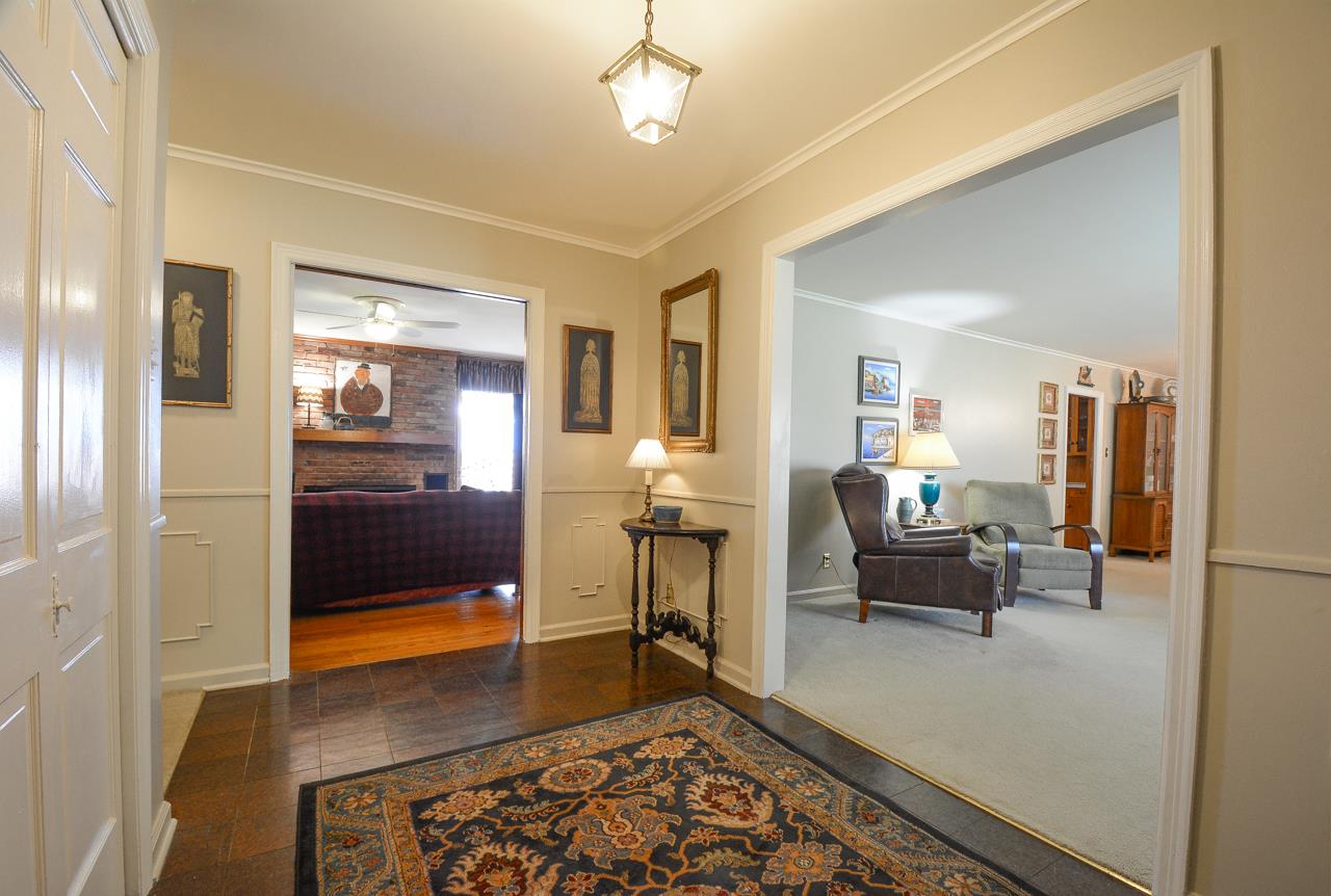 BRIARWOOD - Residential