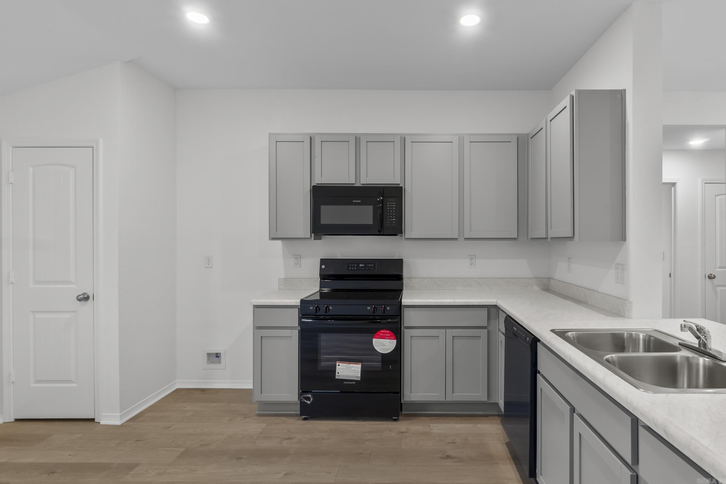 SPRINGLAKE TRAILS - Residential