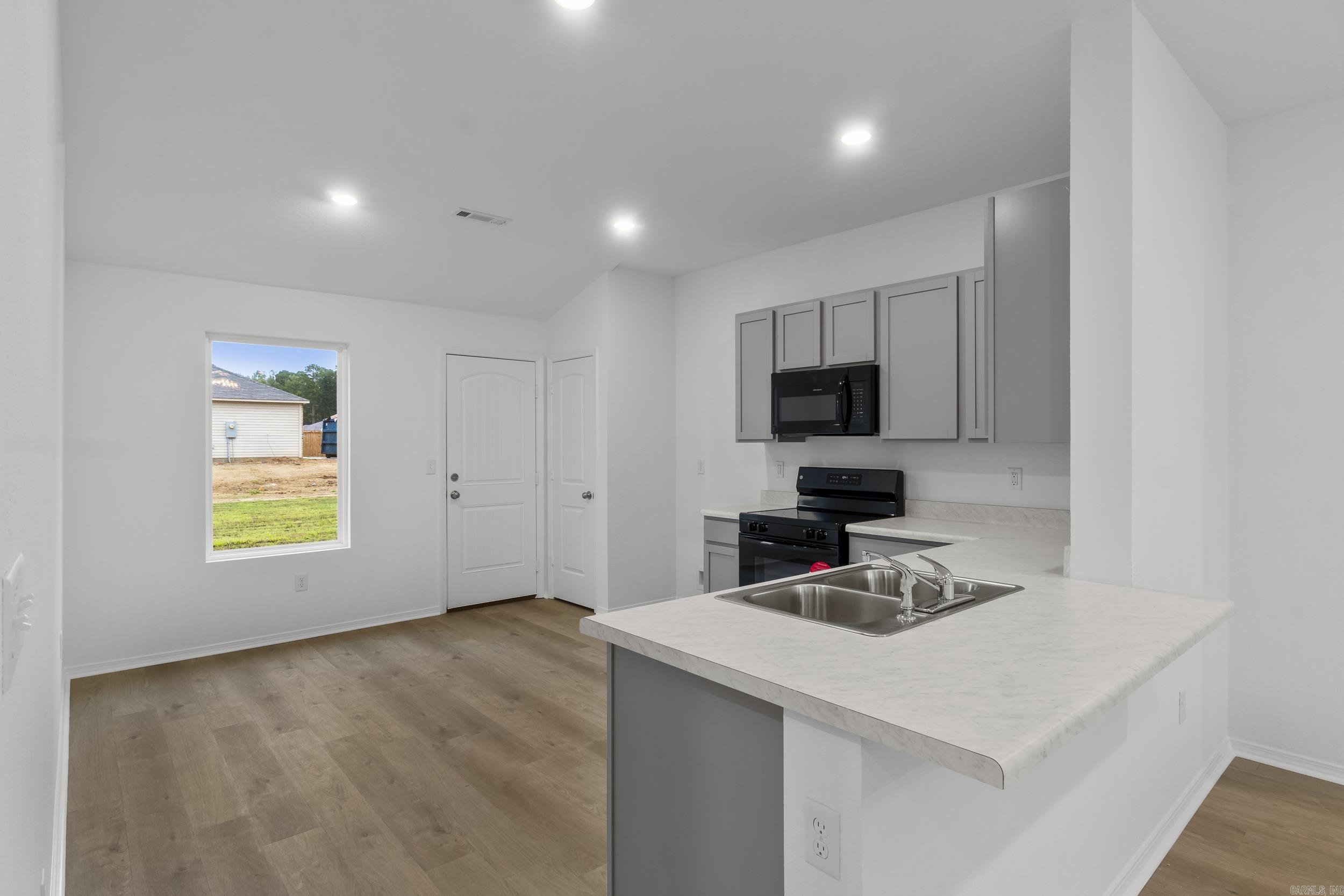 SPRINGLAKE TRAILS - Residential